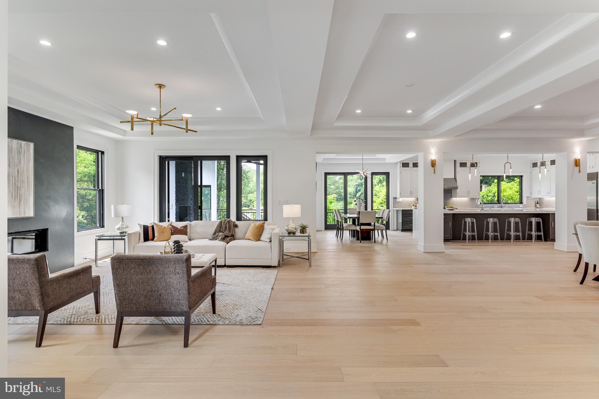 BROOKHAVEN - Residential