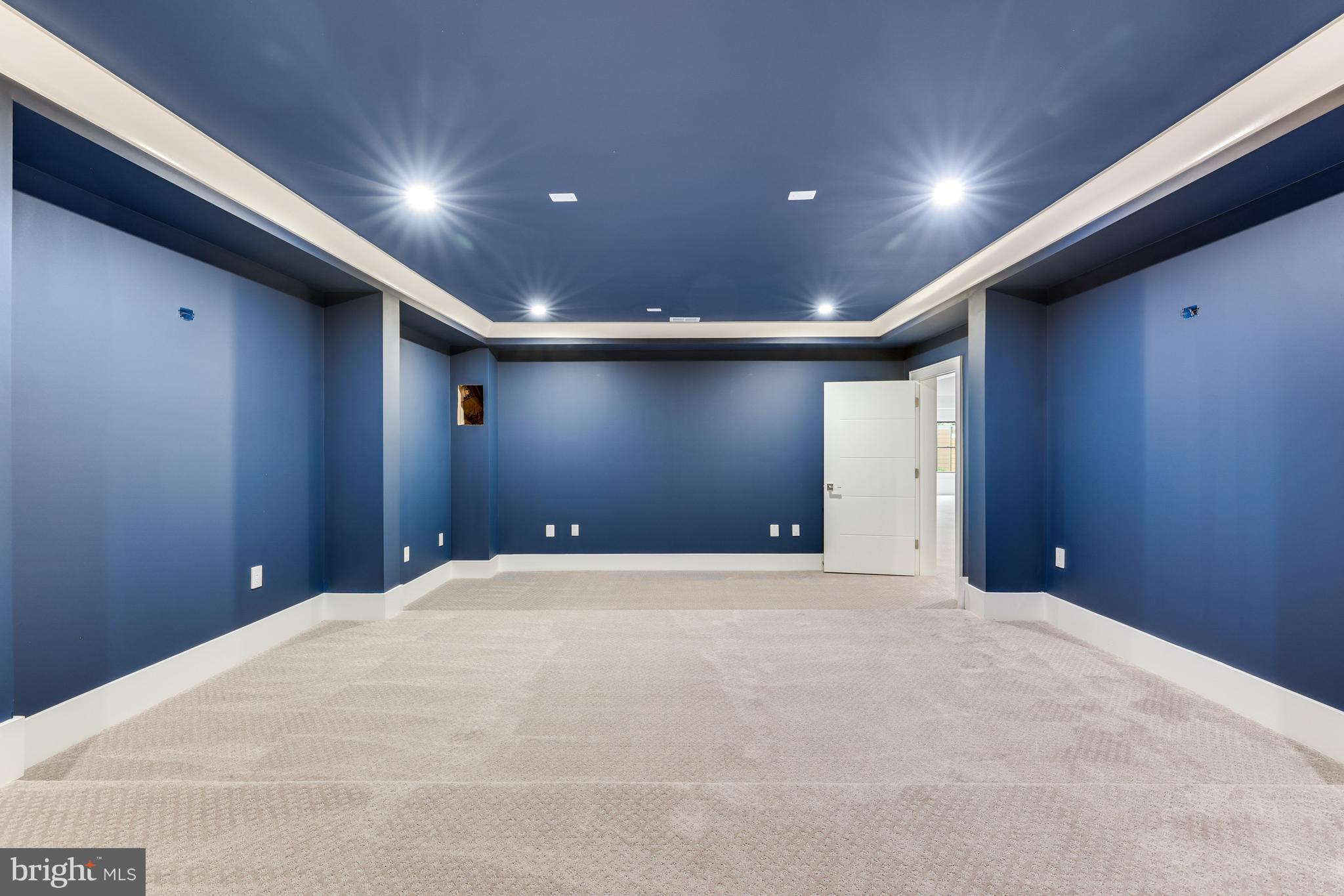 BROOKHAVEN - Residential