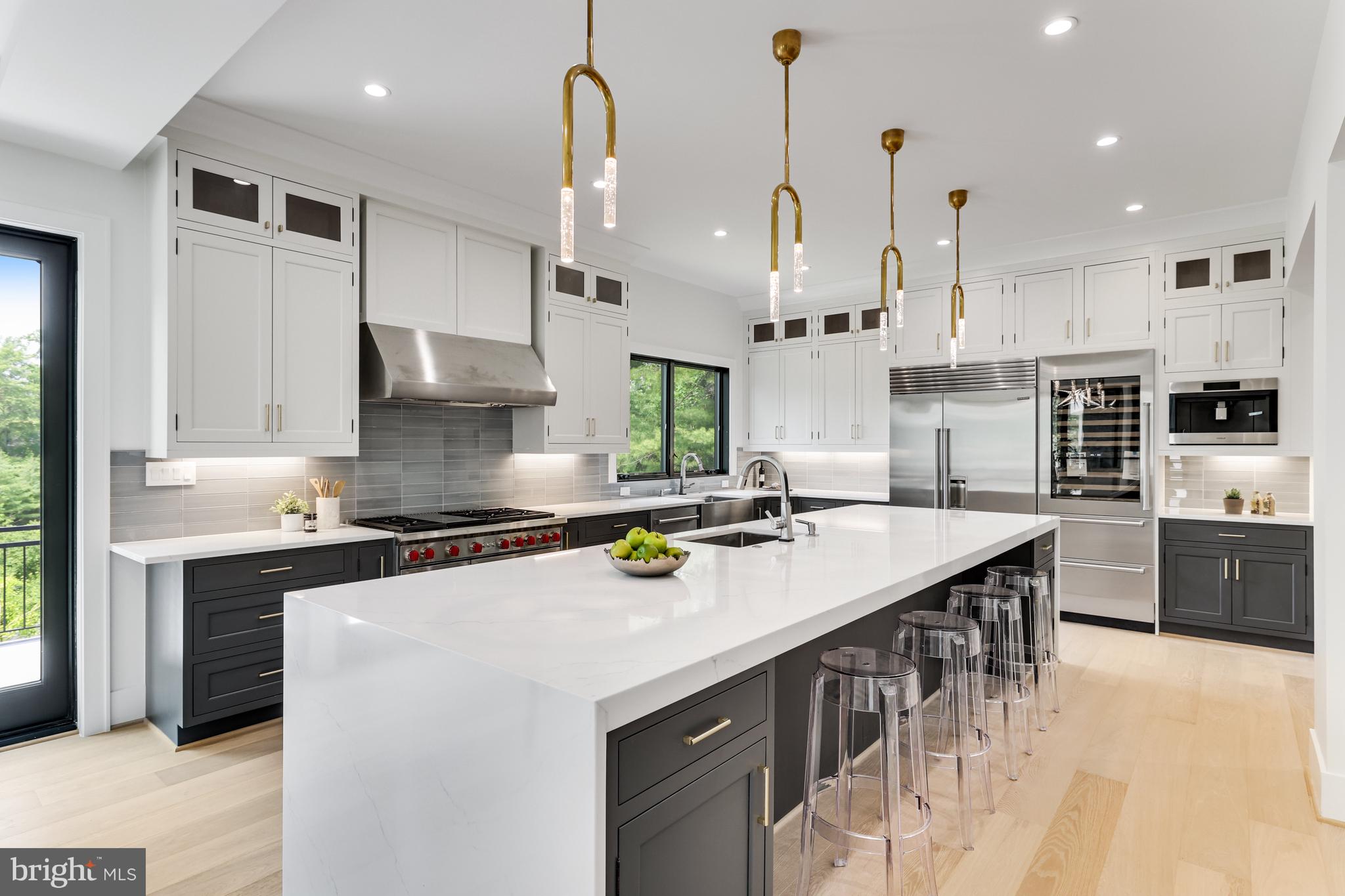 BROOKHAVEN - Residential