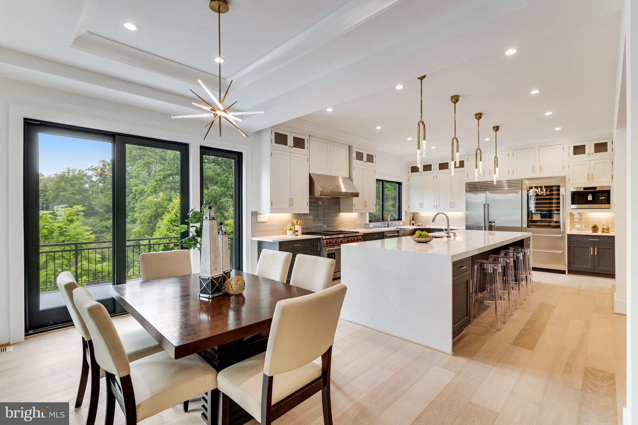 BROOKHAVEN - Residential