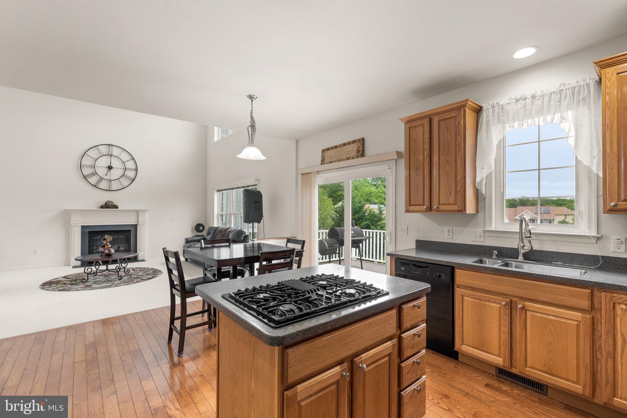 COKESBURY MANOR - Residential