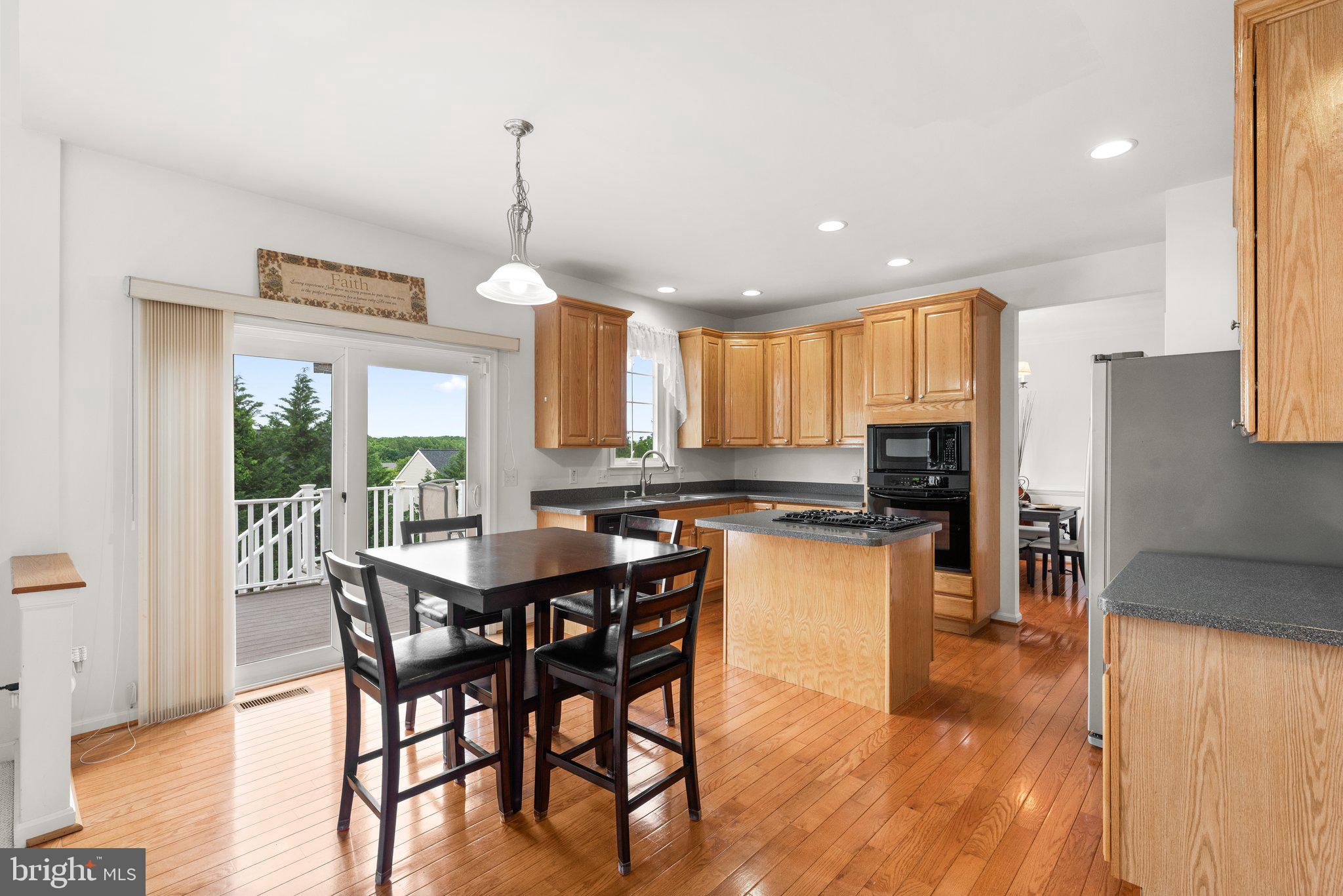 COKESBURY MANOR - Residential