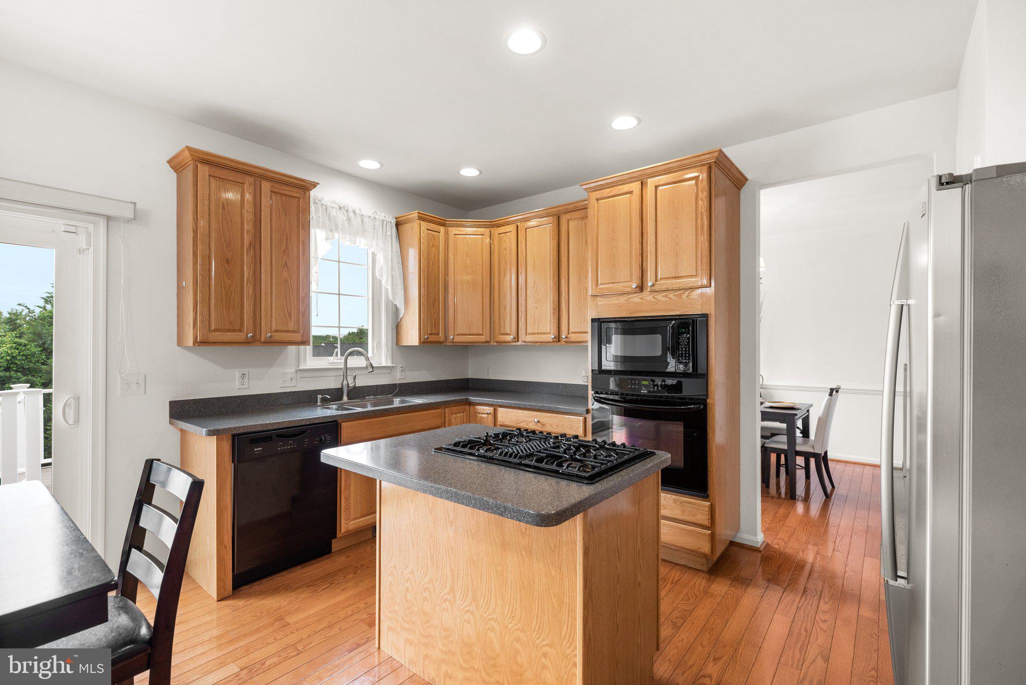 COKESBURY MANOR - Residential