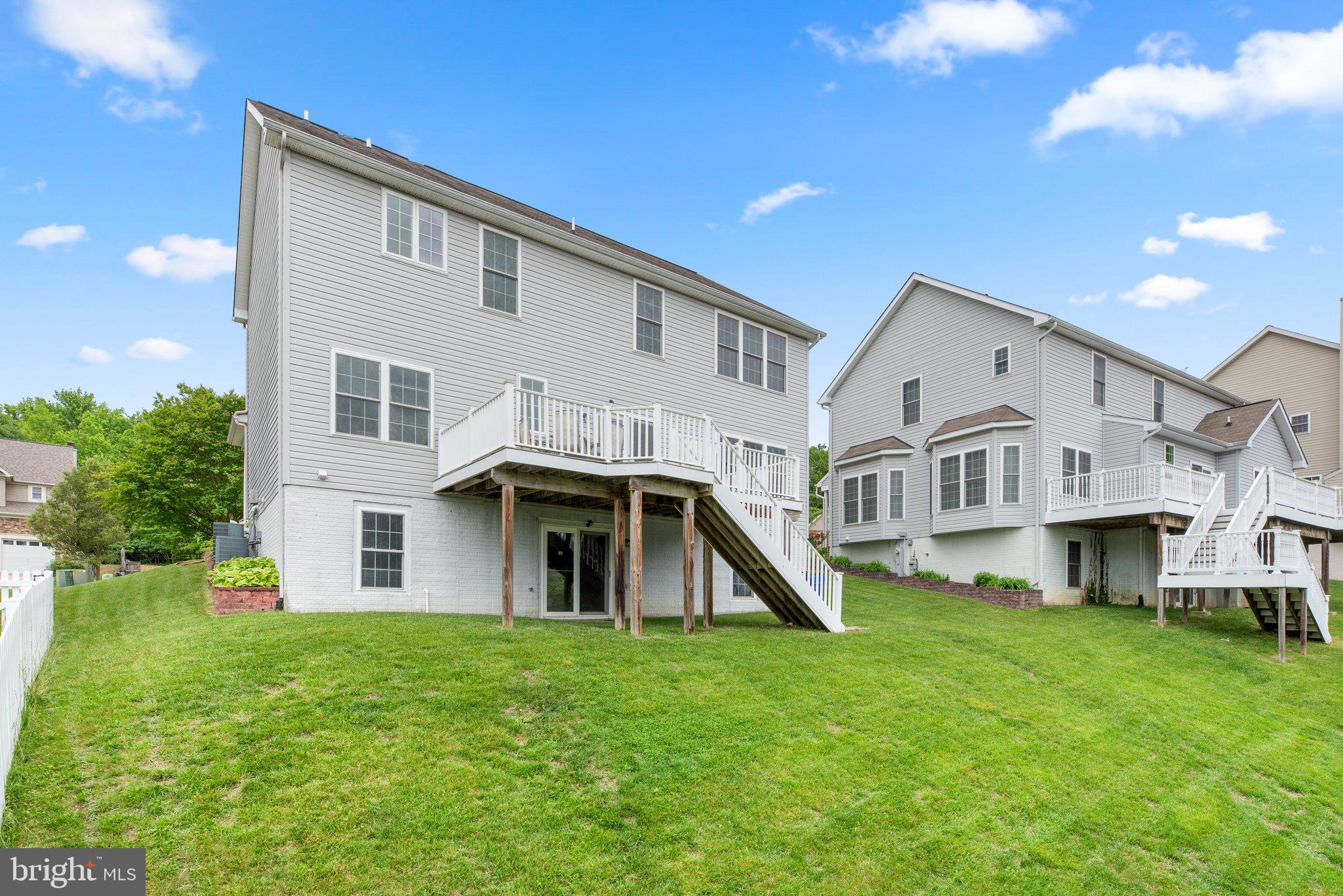 COKESBURY MANOR - Residential