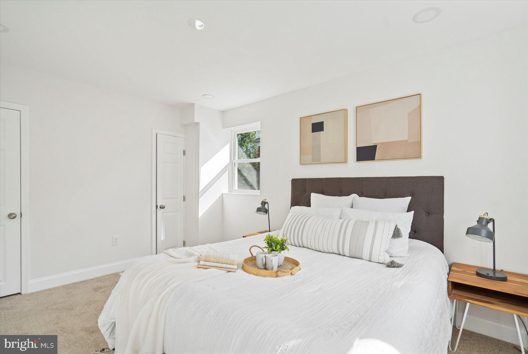 LOCH RAVEN - Residential