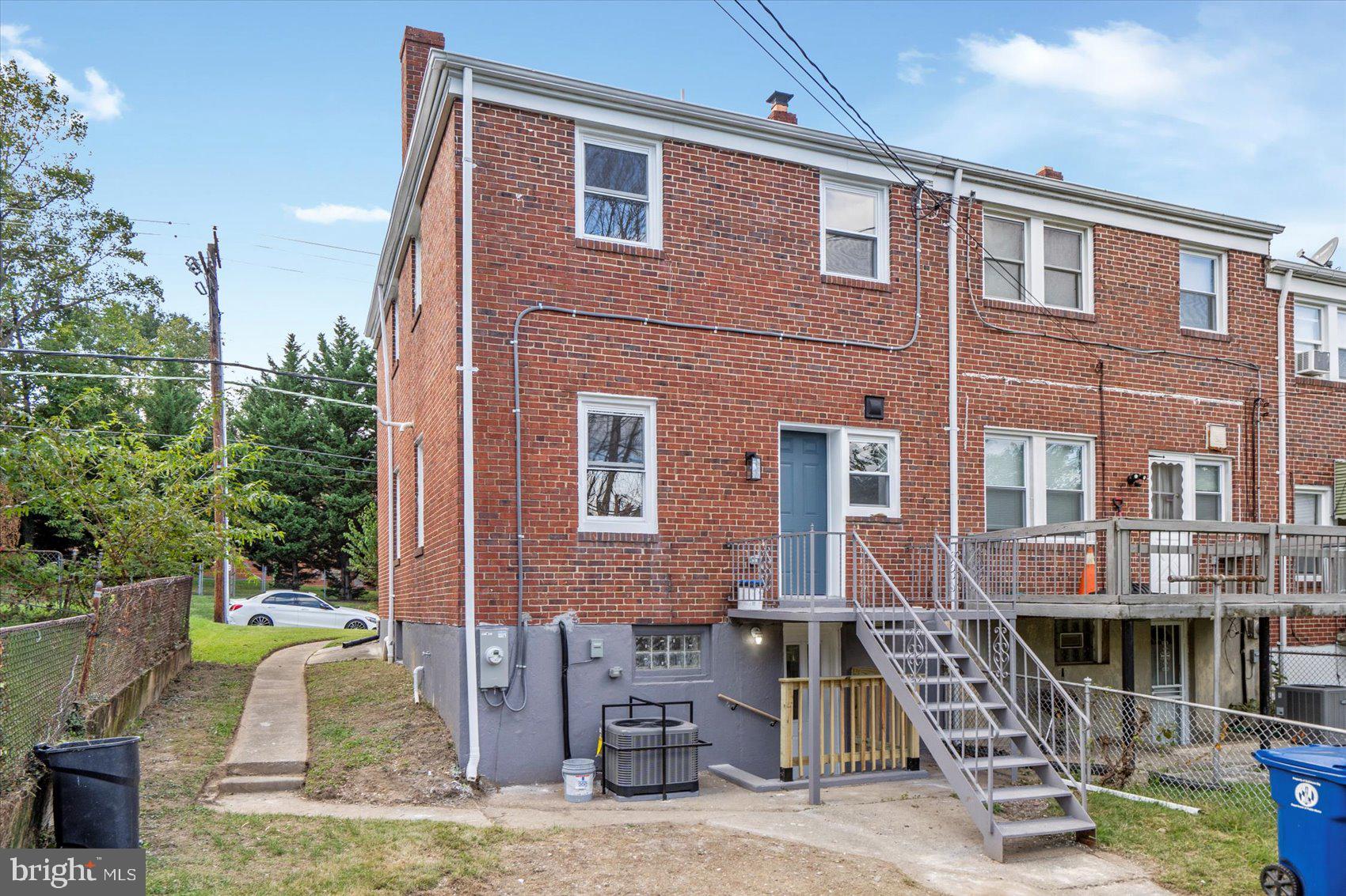 LOCH RAVEN - Residential