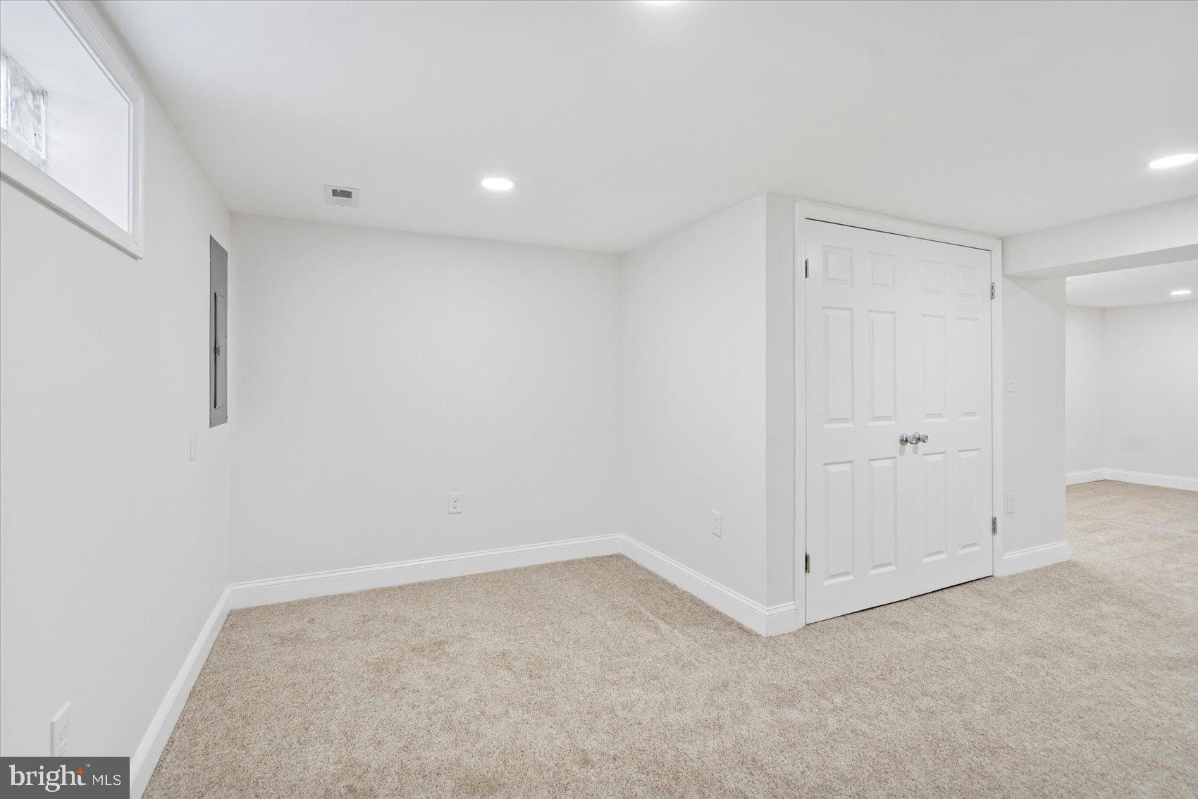 LOCH RAVEN - Residential