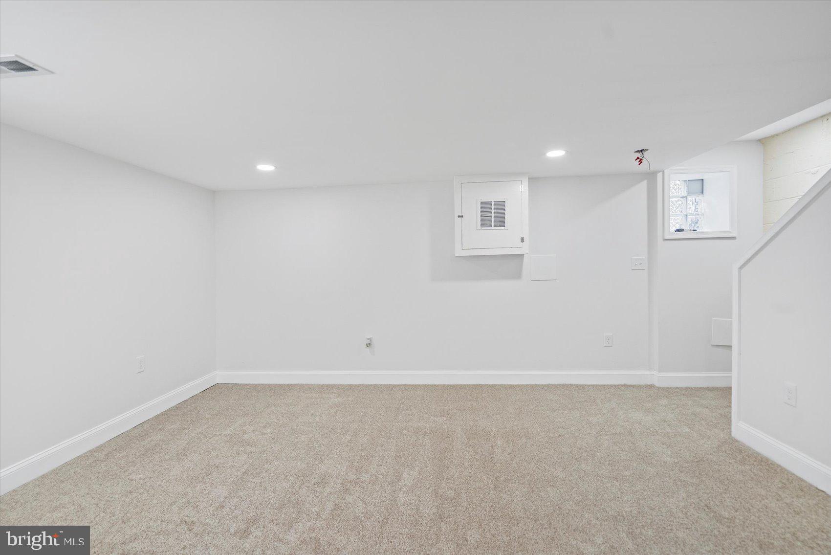 LOCH RAVEN - Residential