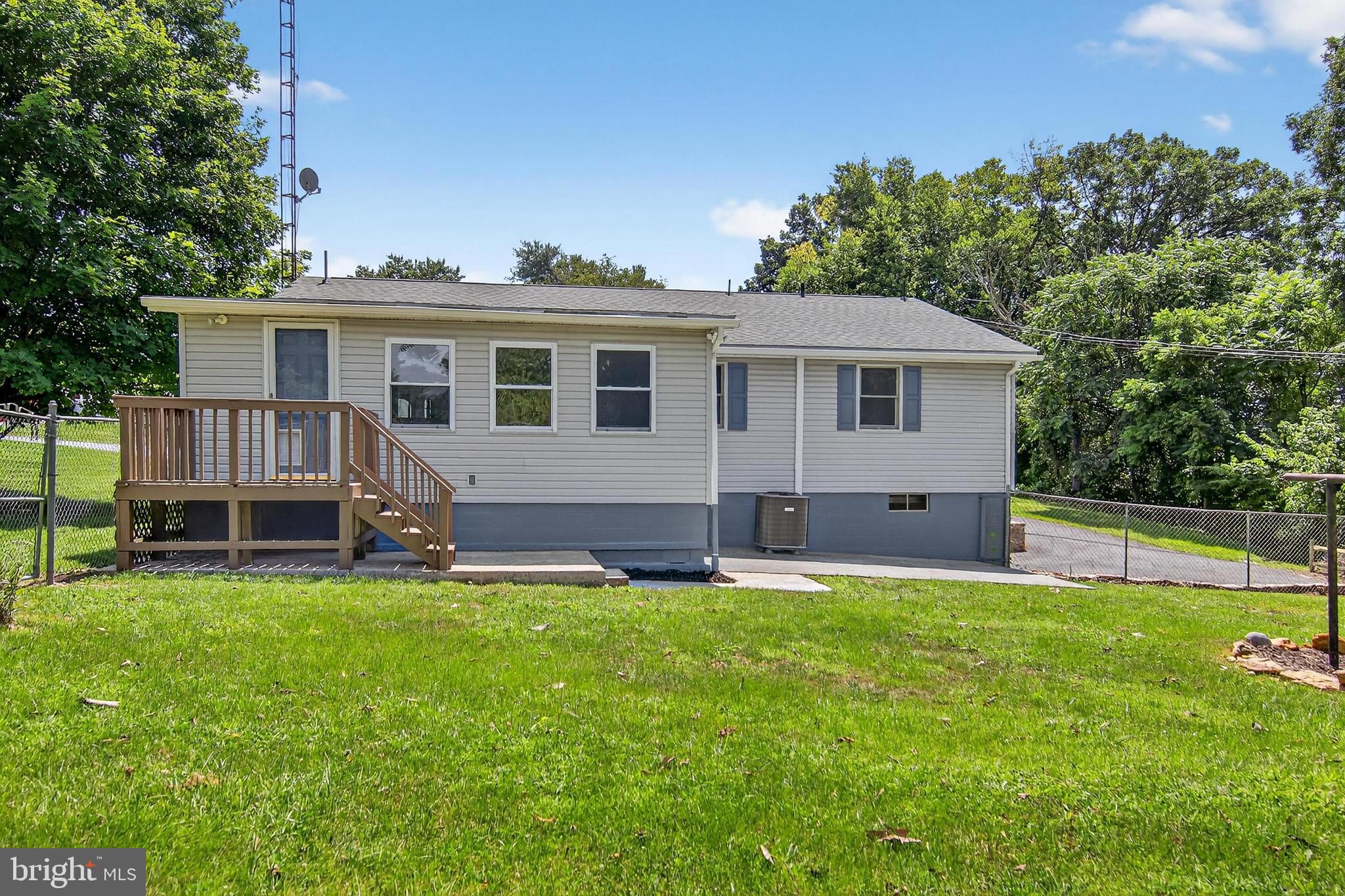 NEILLAND PARK - Residential