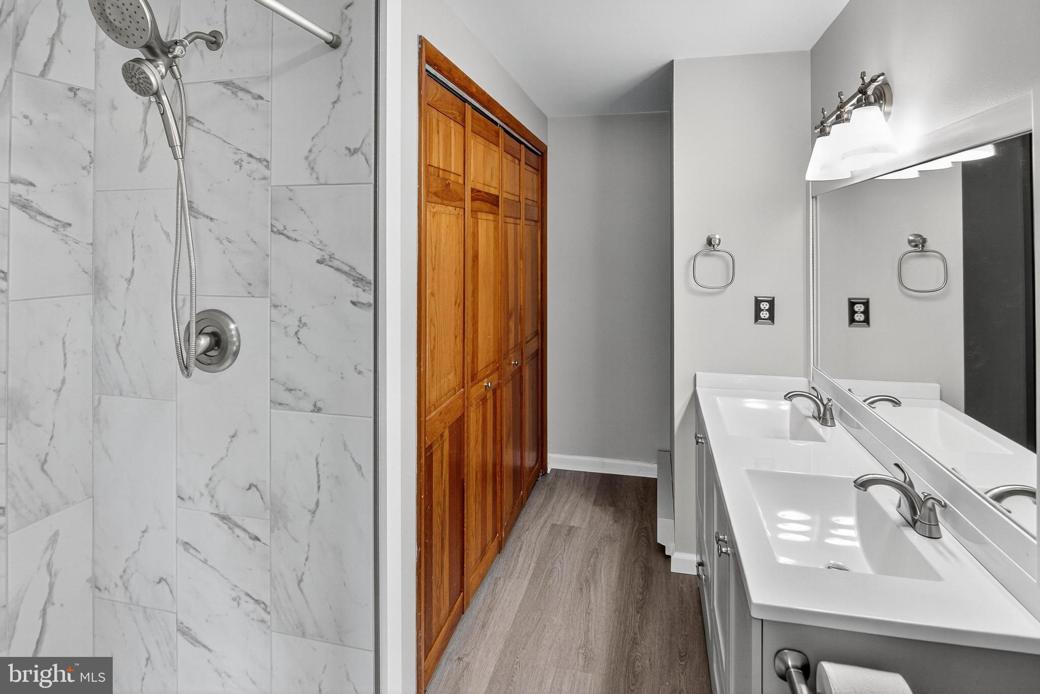 NEILLAND PARK - Residential