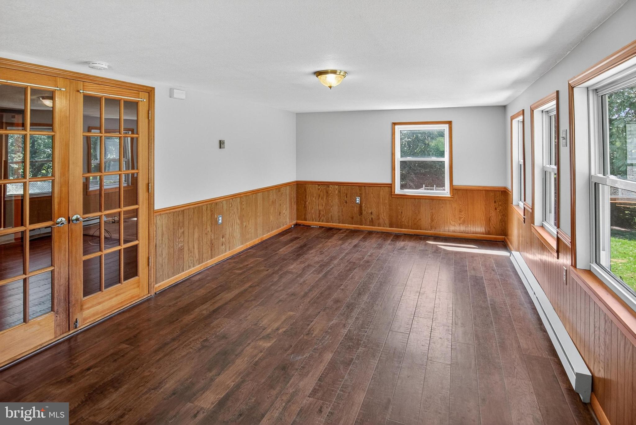 NEILLAND PARK - Residential