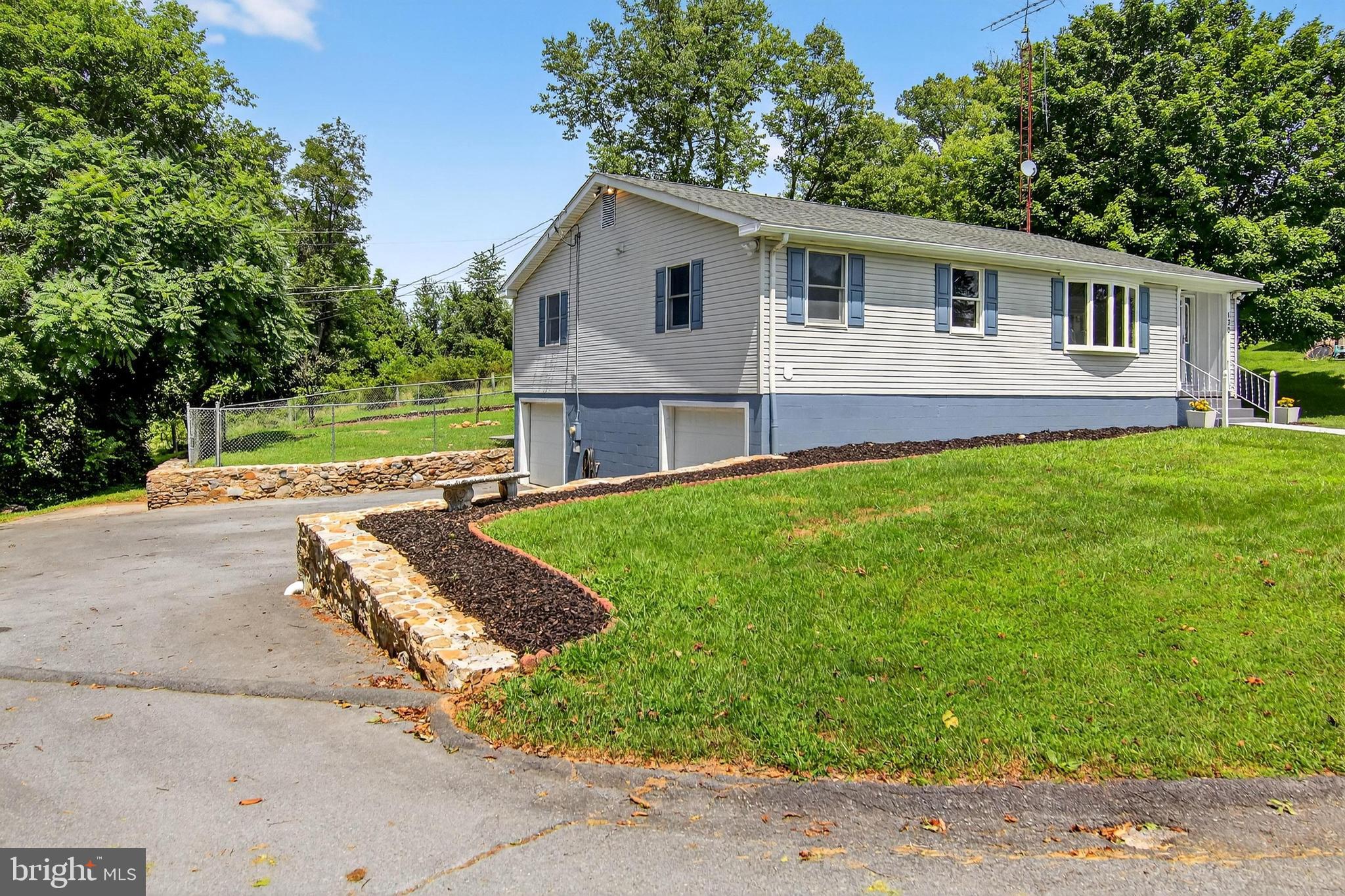 NEILLAND PARK - Residential