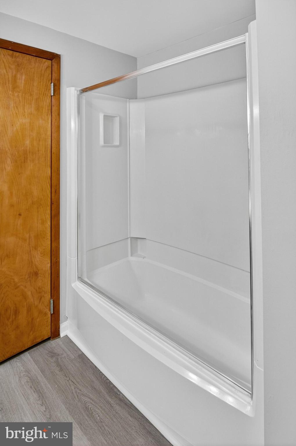 NEILLAND PARK - Residential