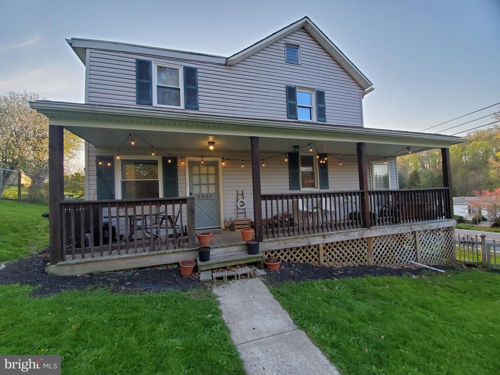 Photo of 2521 IRONVILLE PIKE, COLUMBIA, PA 17512 (MLS # PALA2028244)