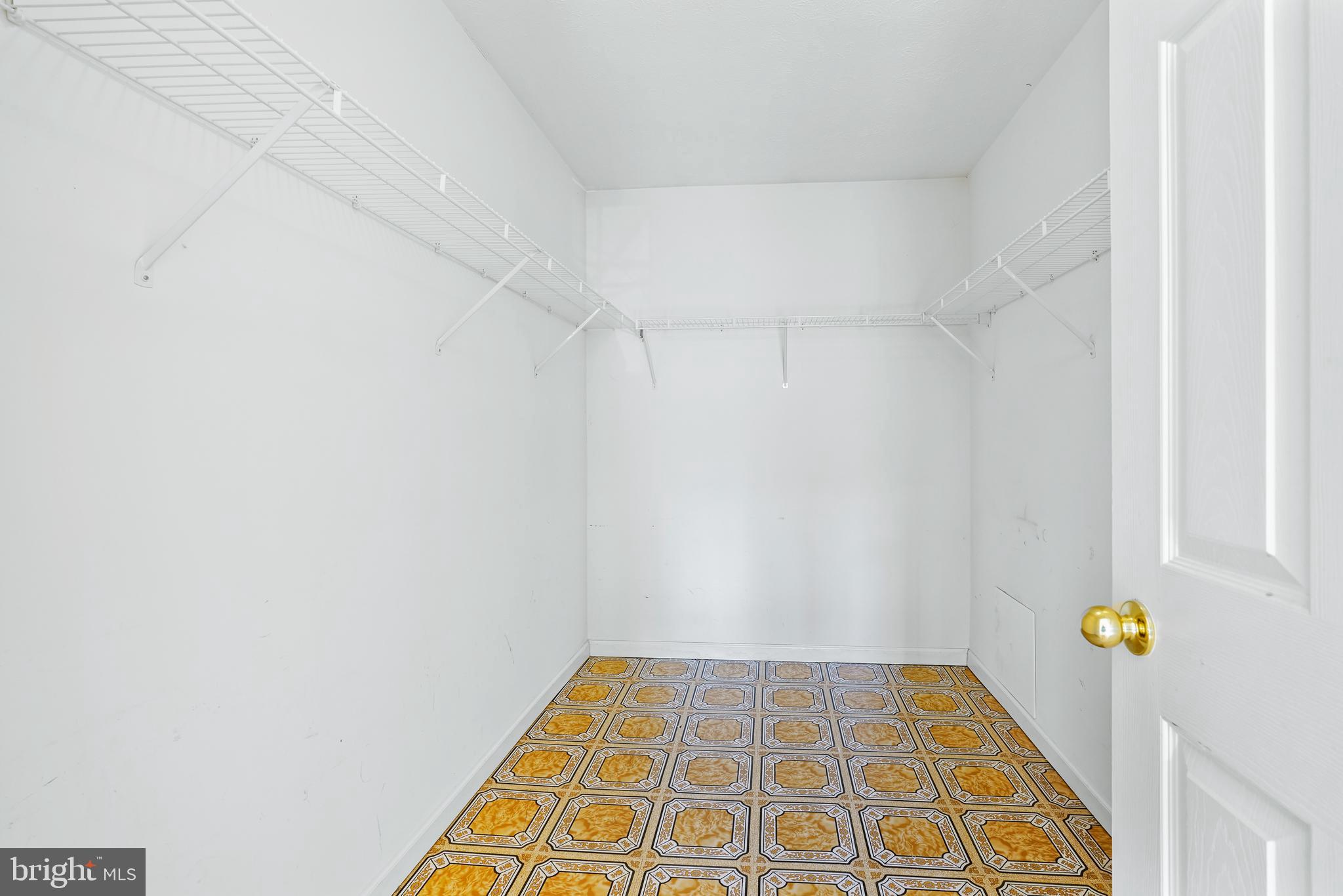 PATRIOTS GLEN - Residential