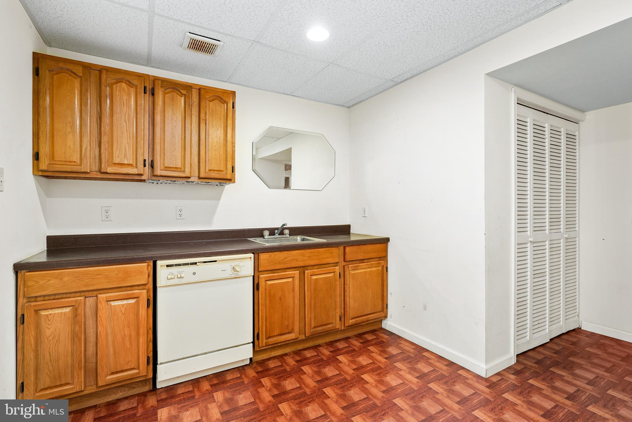 PATRIOTS GLEN - Residential