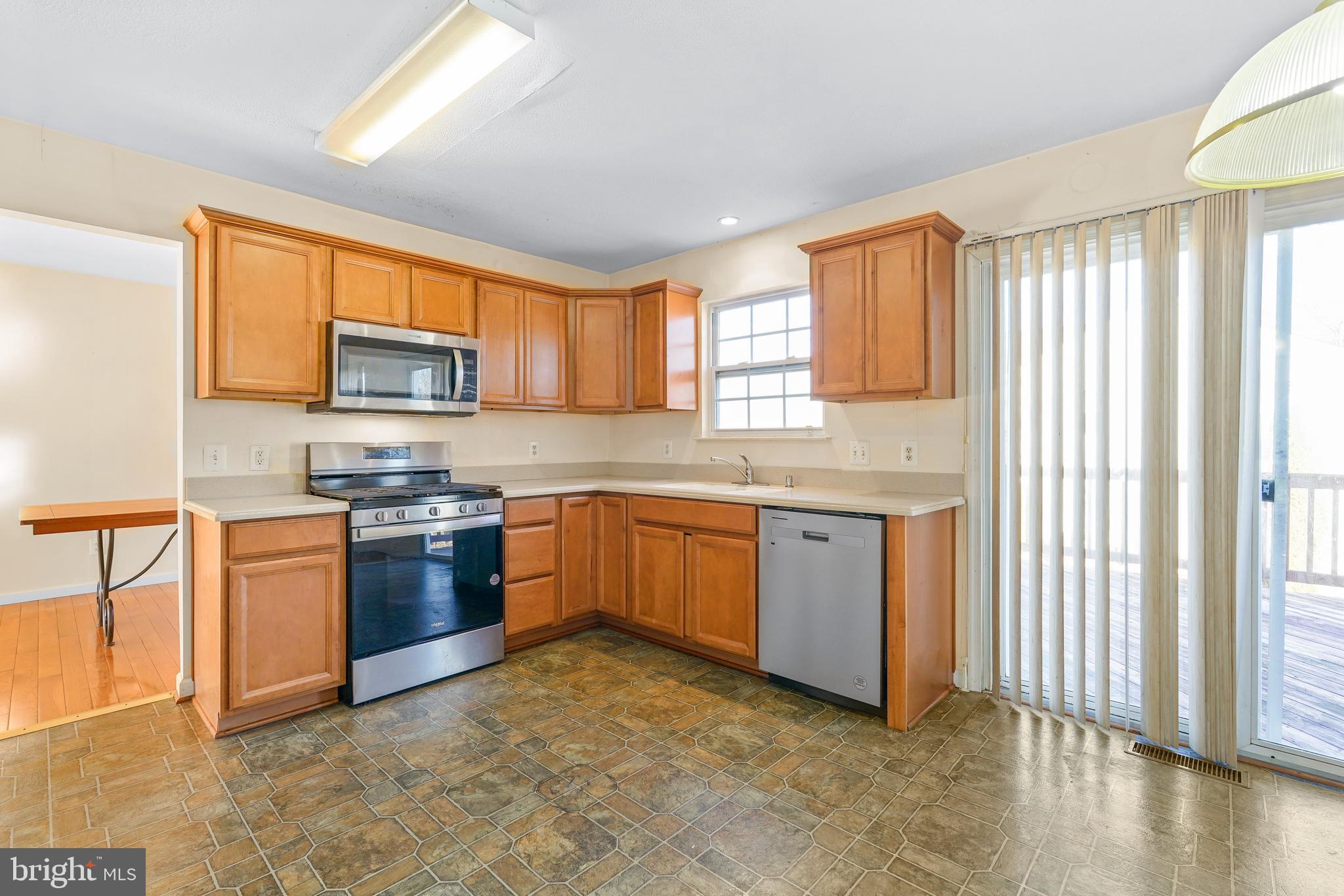 PATRIOTS GLEN - Residential