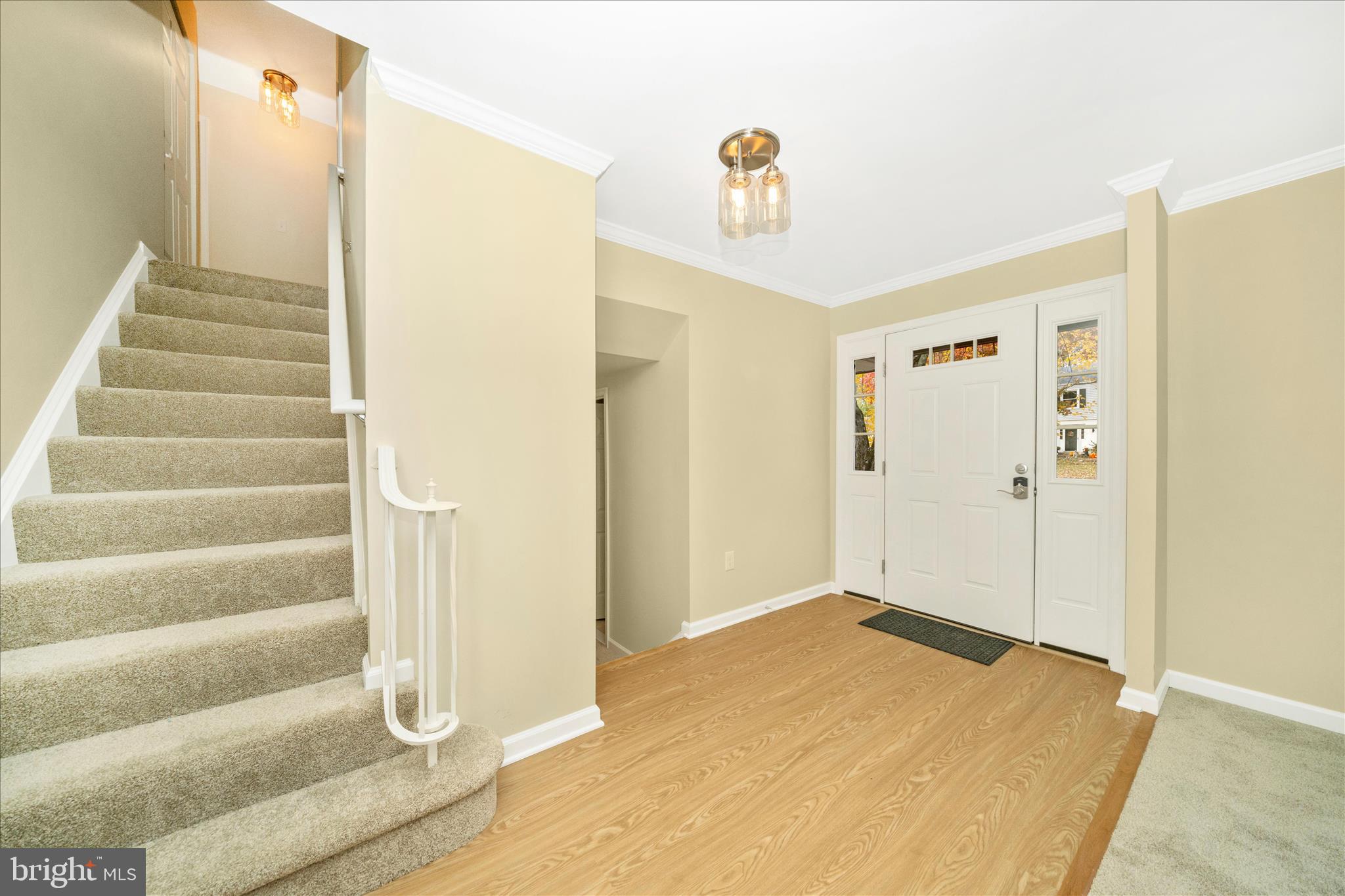 QUINCE ORCHARD KNOLLS - Residential