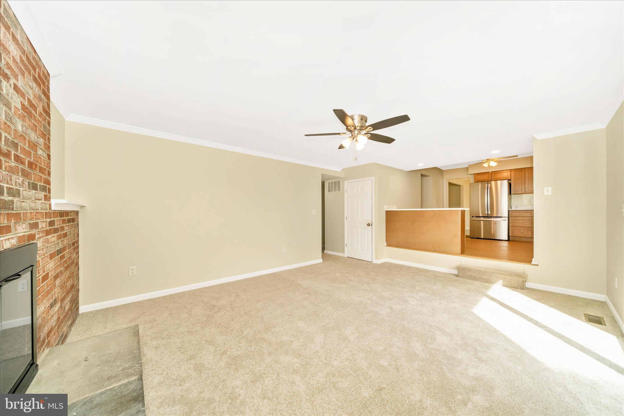 QUINCE ORCHARD KNOLLS - Residential