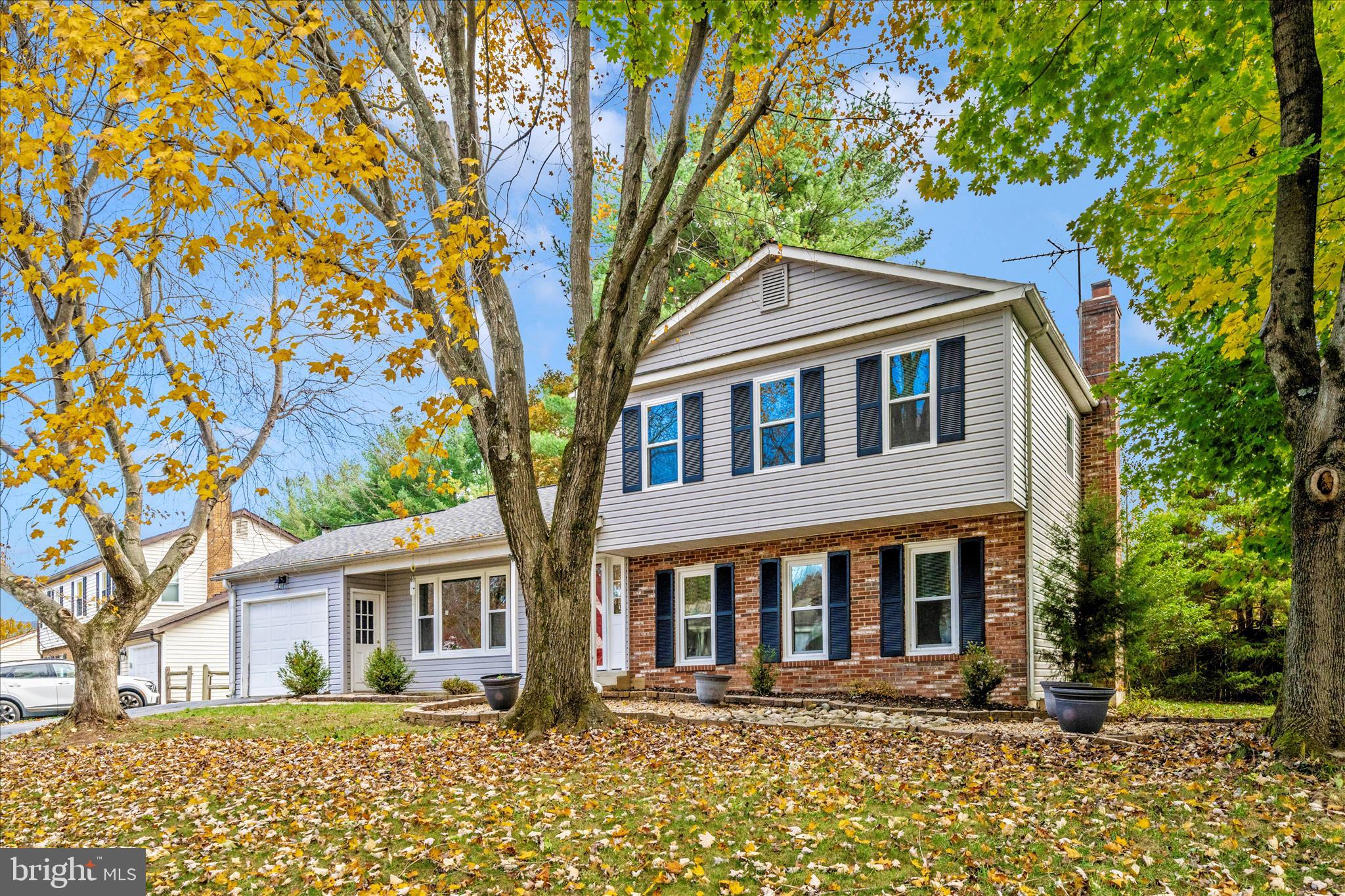 QUINCE ORCHARD KNOLLS - Residential