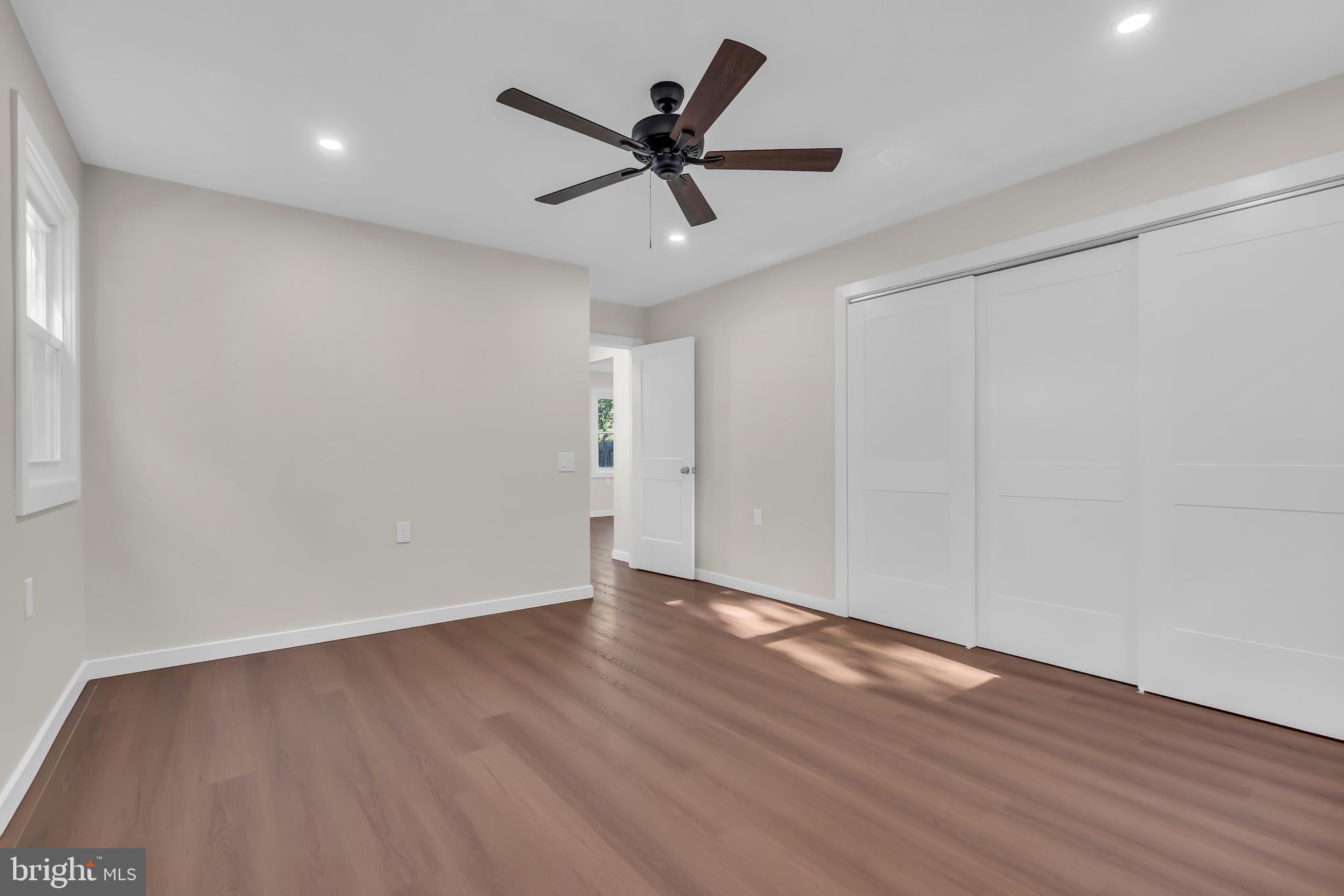 CRESTWOOD VILLAGE 7 - Residential