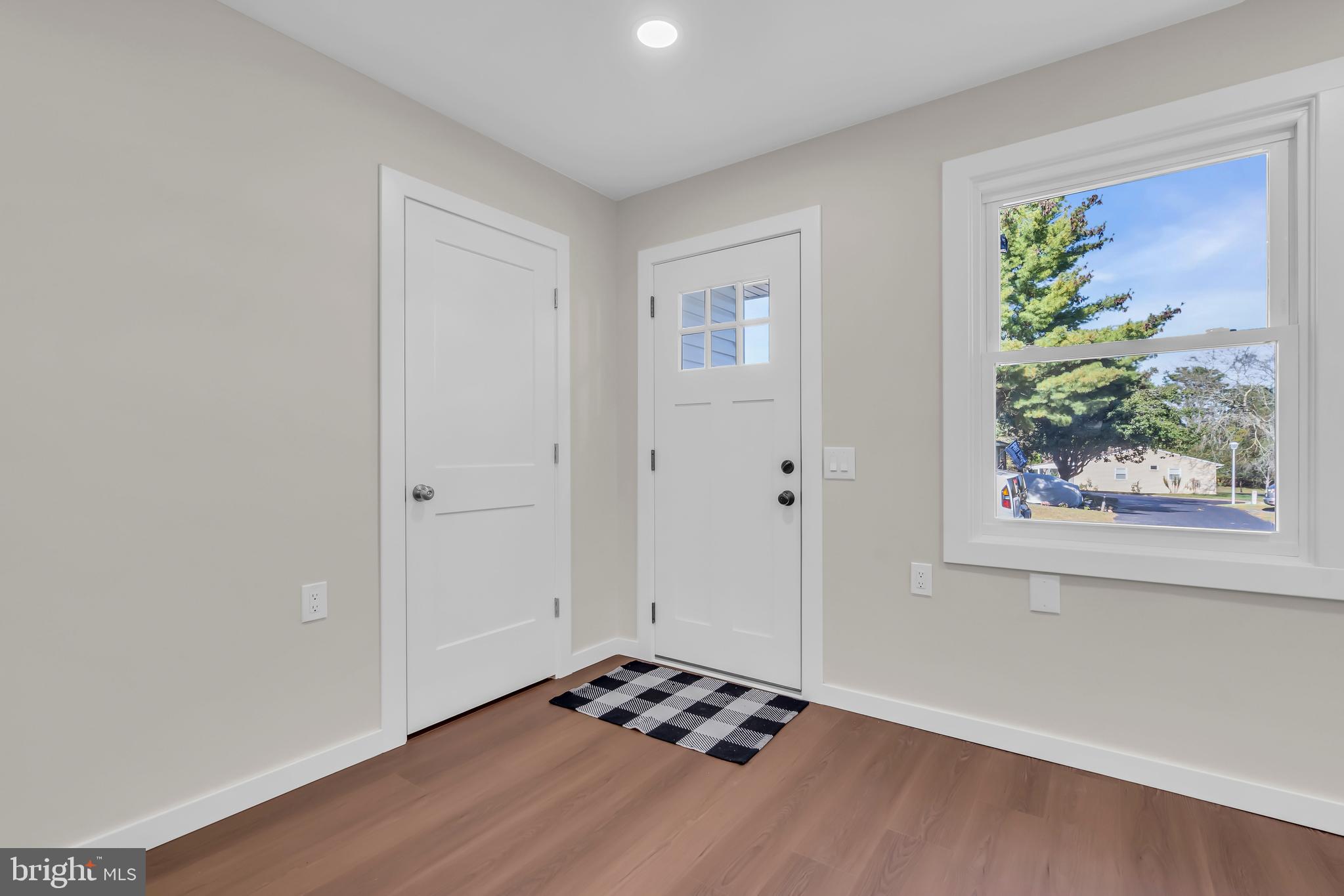 CRESTWOOD VILLAGE 7 - Residential