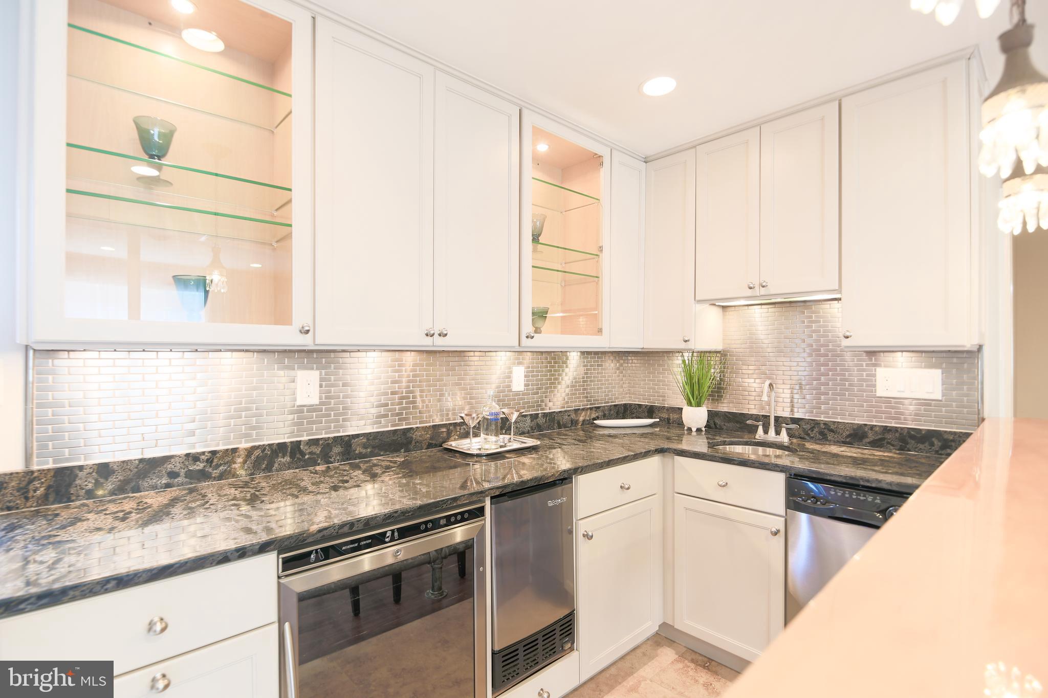 SOUTHGATE - Residential