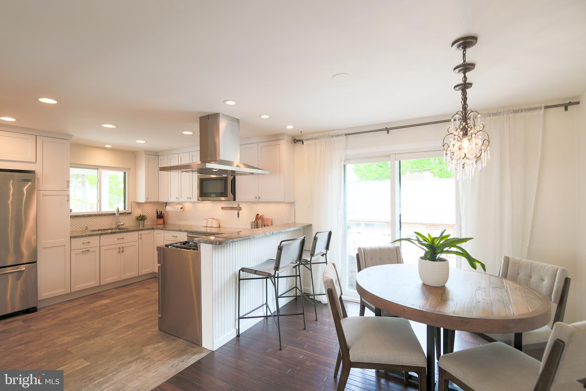 SOUTHGATE - Residential