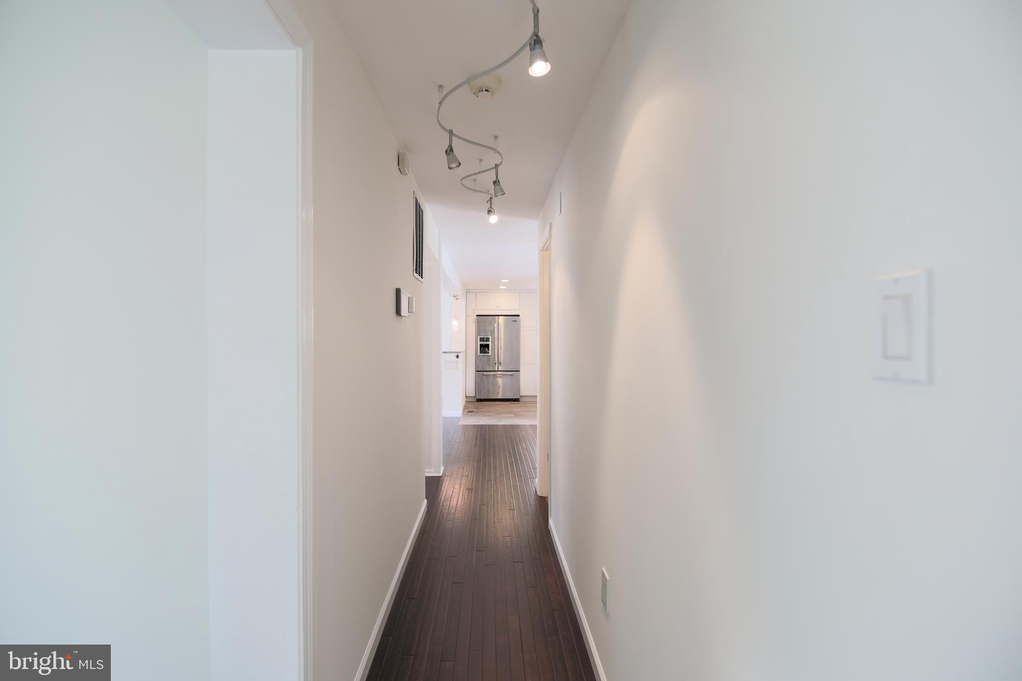 SOUTHGATE - Residential