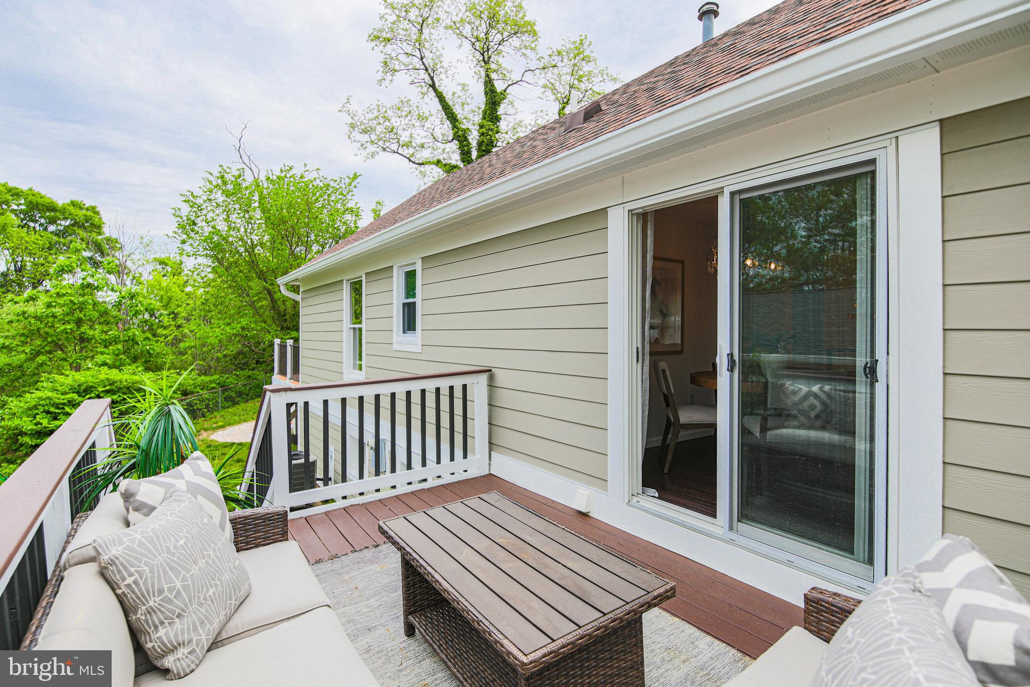 SOUTHGATE - Residential