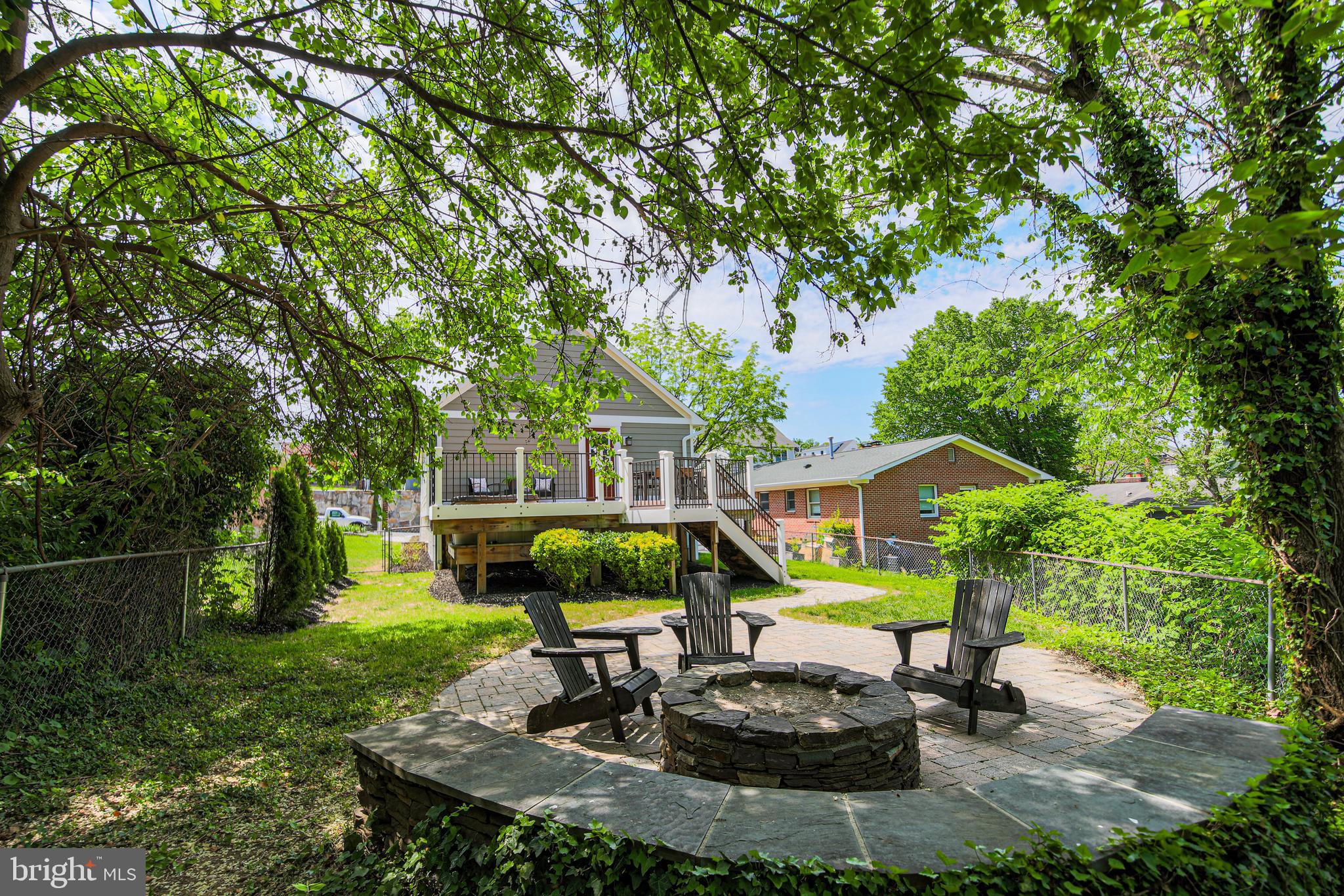 SOUTHGATE - Residential