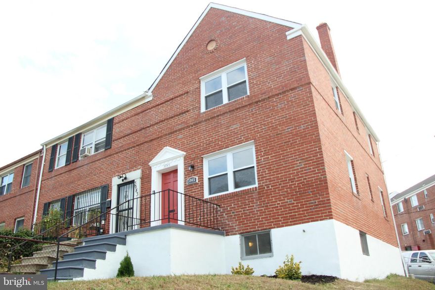 This stunning completely updated end-of-group town home boasts restored hardwood floors, granite counter-tops, brand-new stainless-steel appliances, over-sized ceramic tile floors, completely finished basement and master suite with two closets. Overlooking Gwynns Falls Park, this amazing rehab also features a brand new HVAC system and brand-new energy-efficient double-paned windows. A must see!