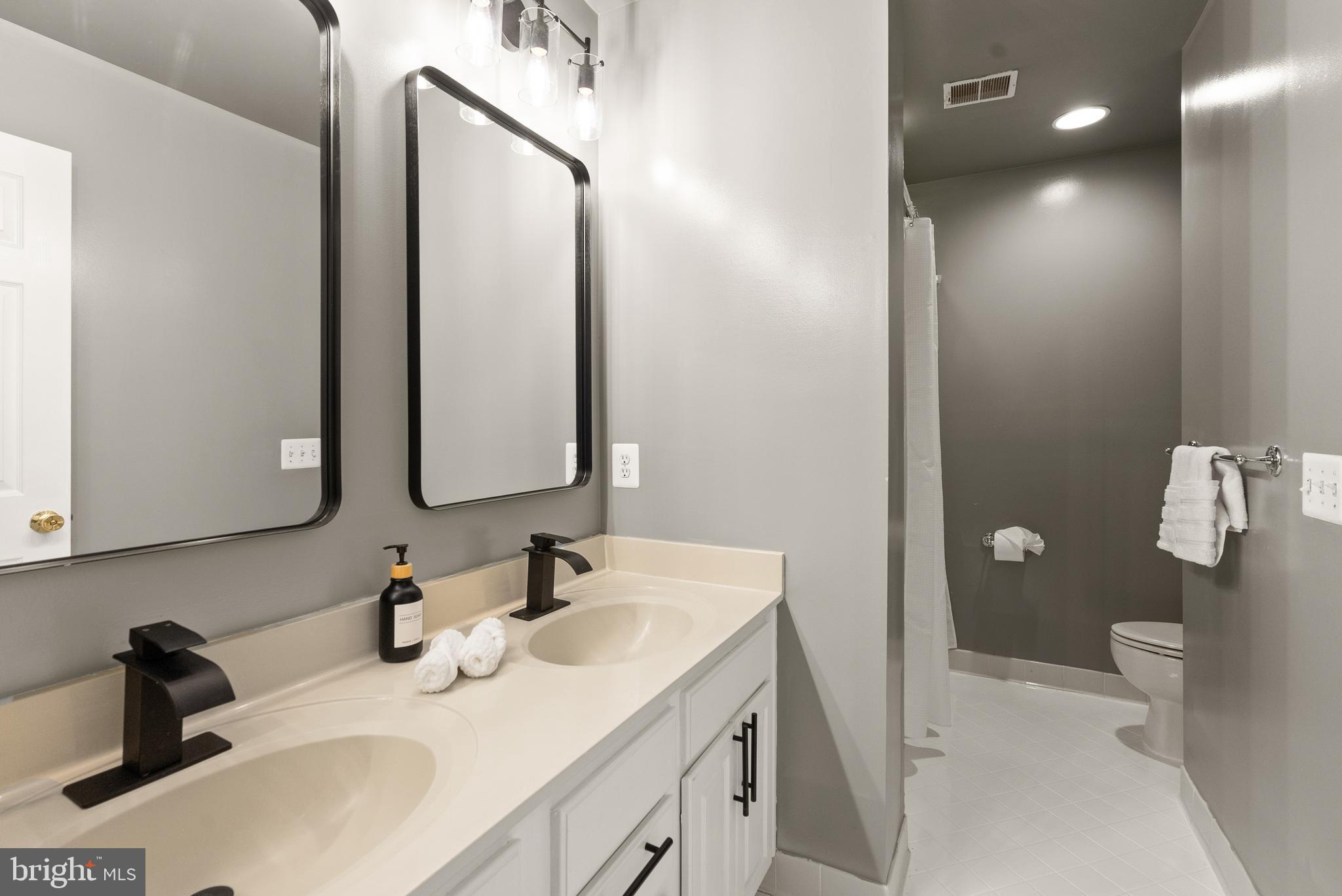 WESTVALE - Residential