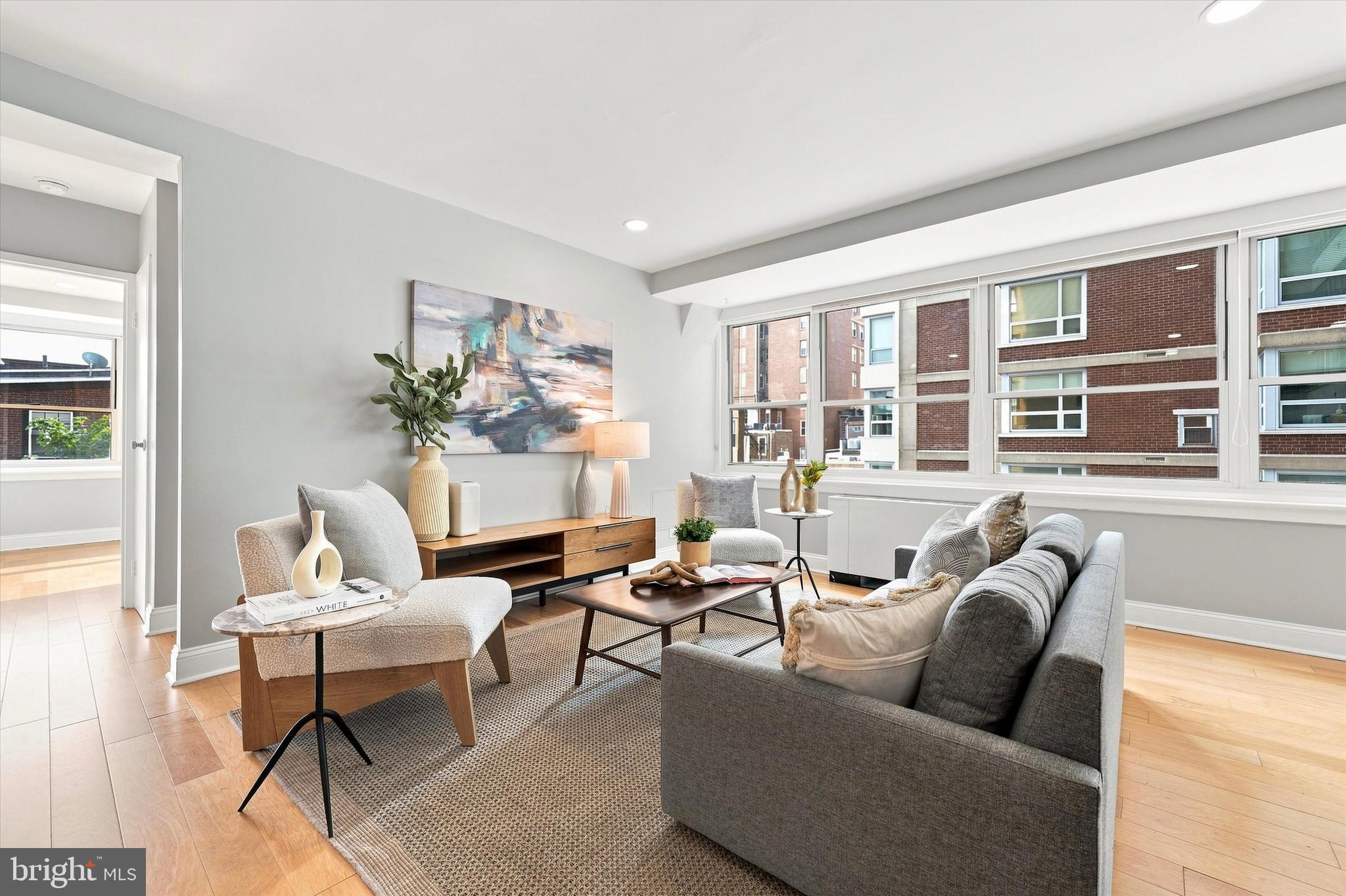 1810 RITTENHOUSE SQUARE 18 407-408