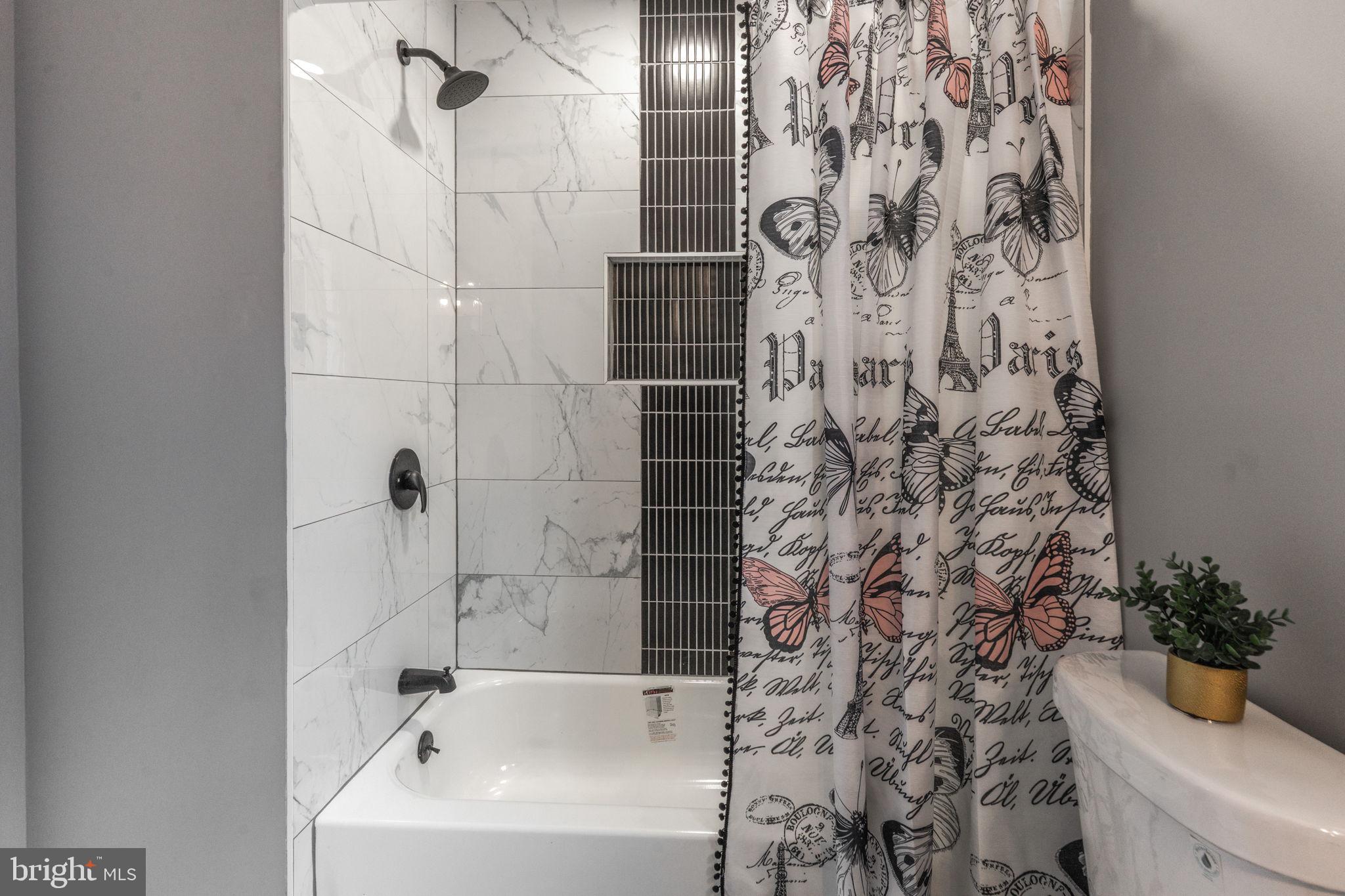 CENTRAL PARK HEIGHTS - Residential