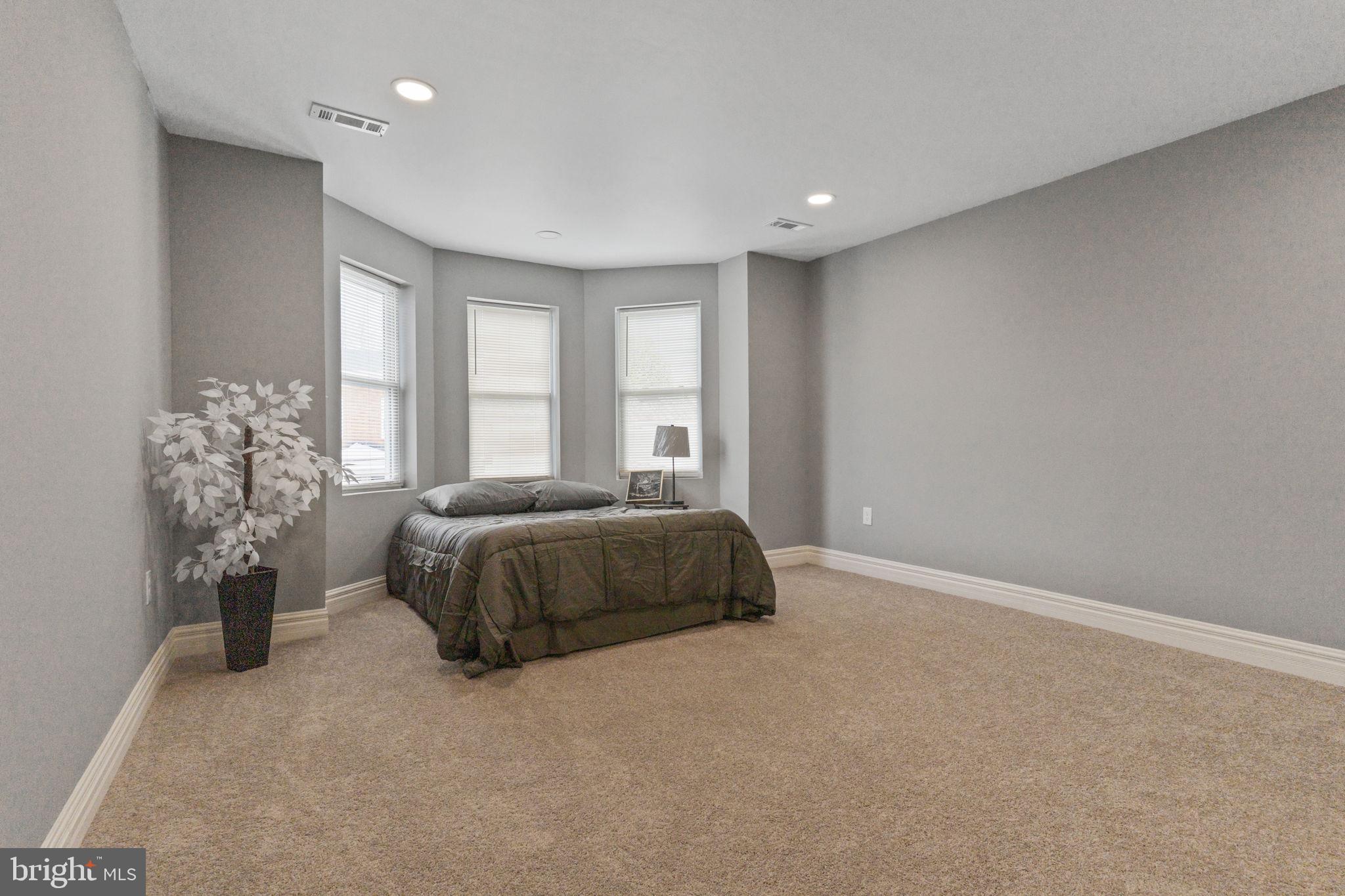 CENTRAL PARK HEIGHTS - Residential