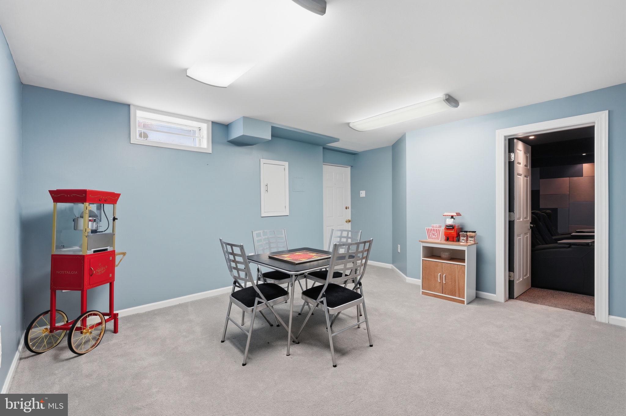 POLO FIELDS - Residential