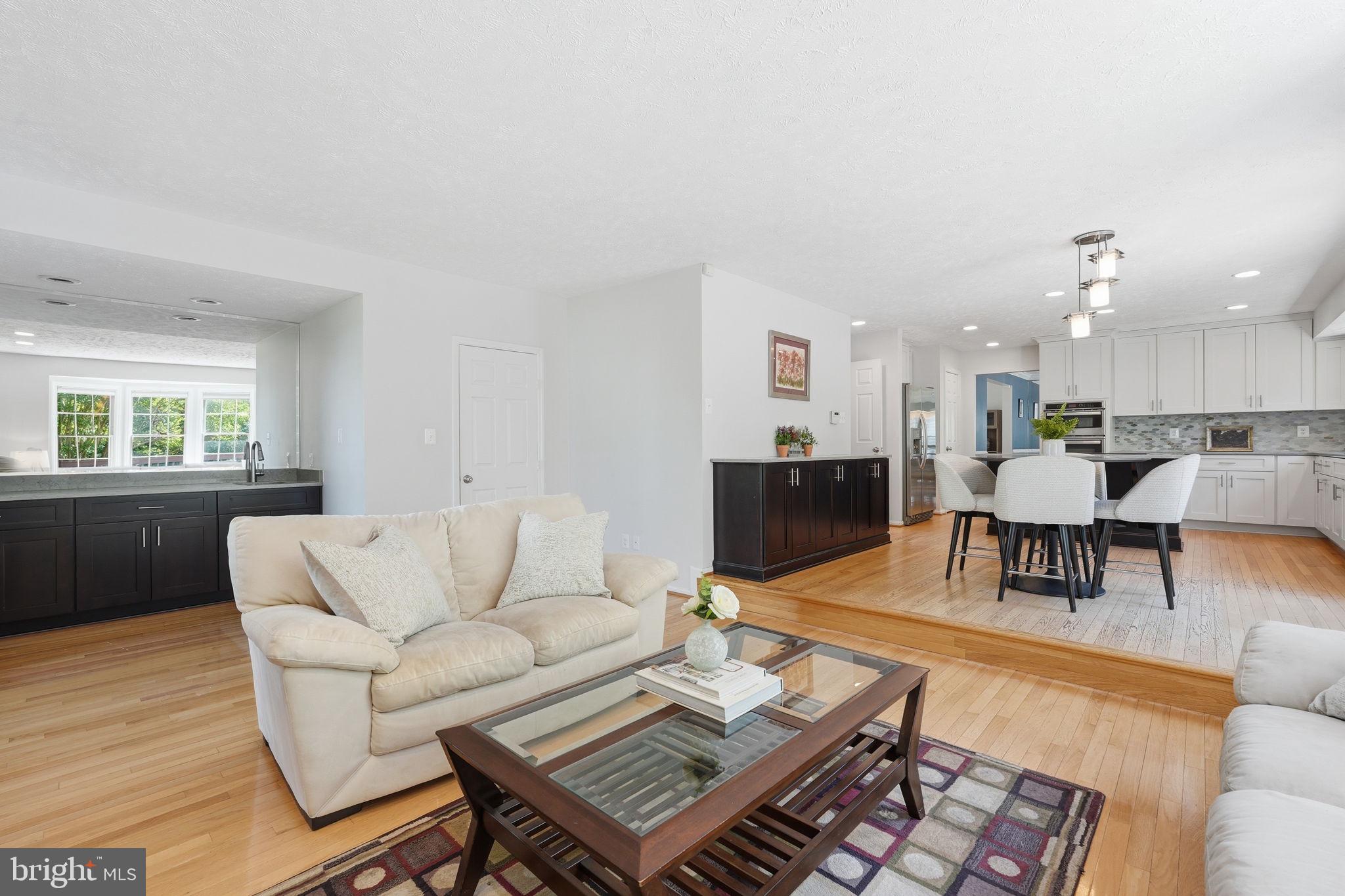 POLO FIELDS - Residential