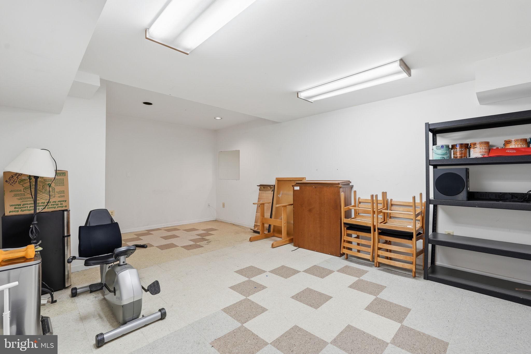 POLO FIELDS - Residential