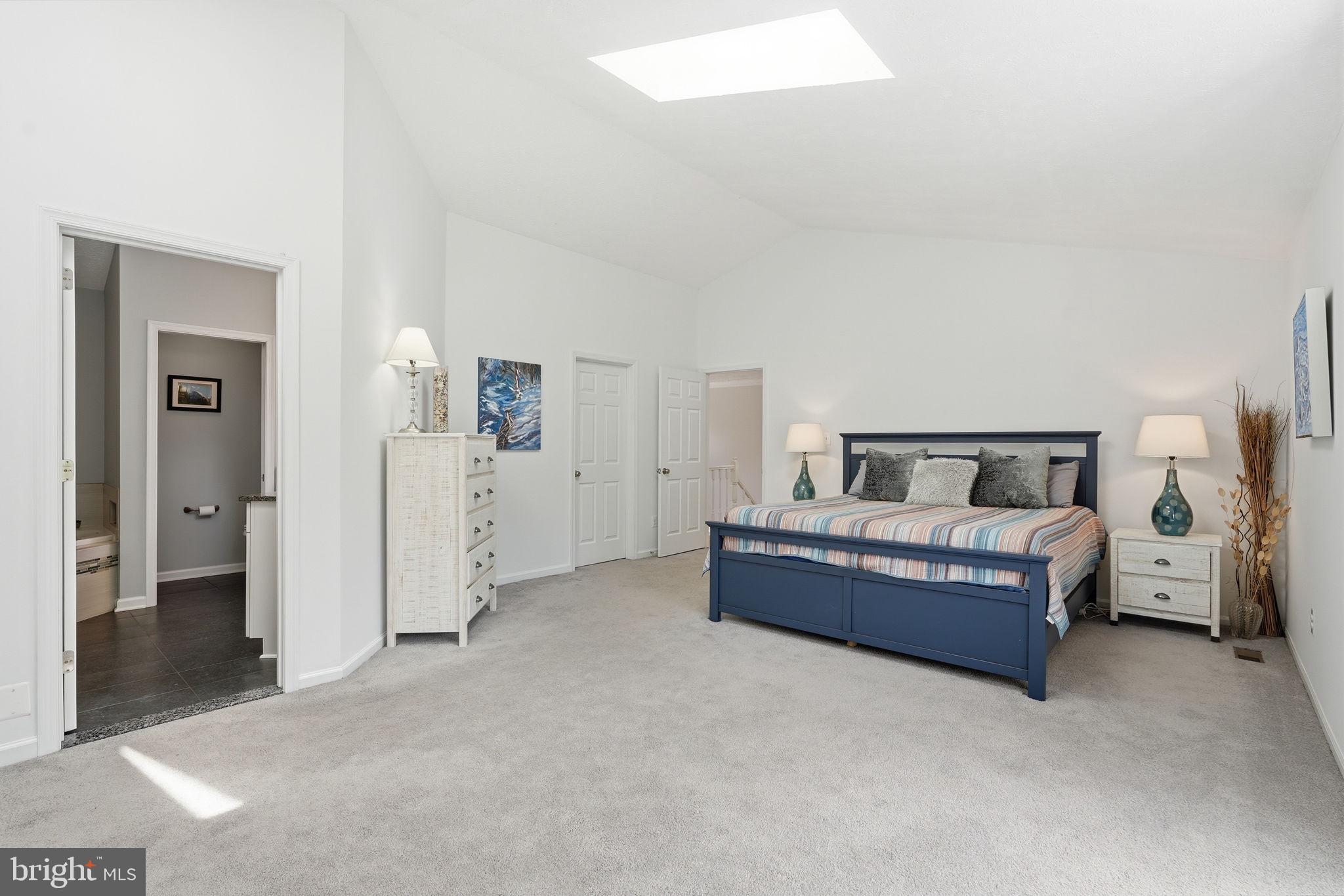 POLO FIELDS - Residential