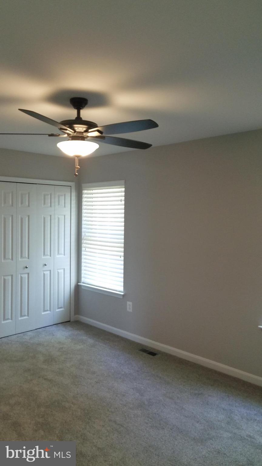 RIVERCHASE - Residential