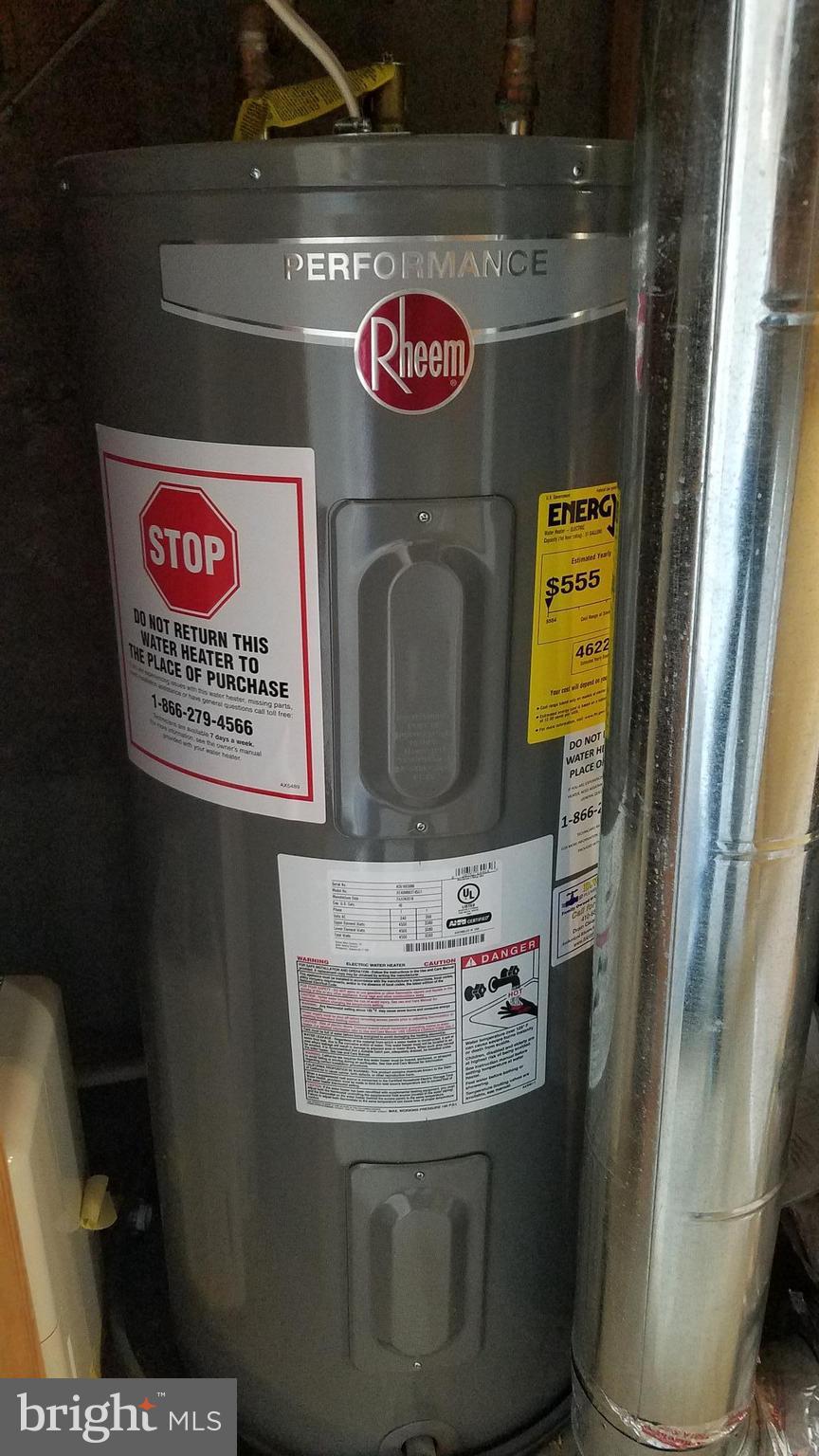 RIVERCHASE - Residential