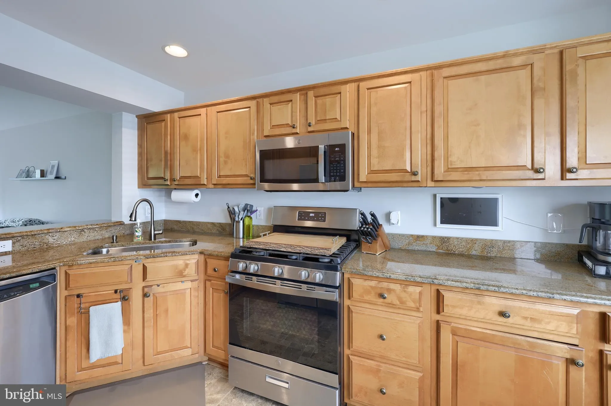 Lancaster, Pennsylvania 17601, United States, 3 Bedrooms Bedrooms, ,2 BathroomsBathrooms,Residential,Active,136049