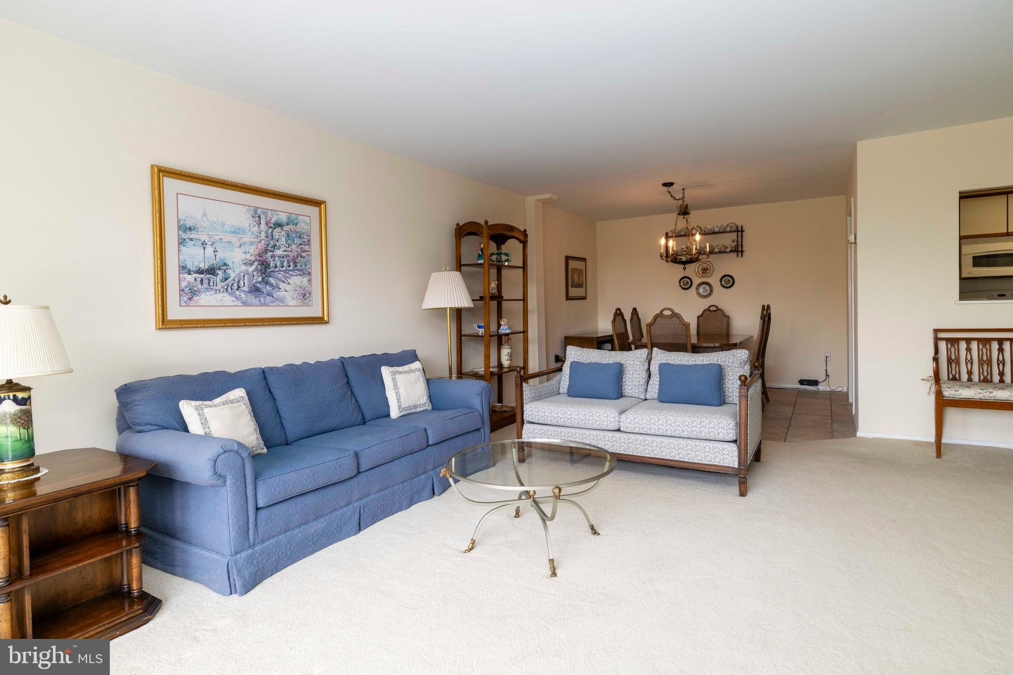 JENKINTOWN - Residential