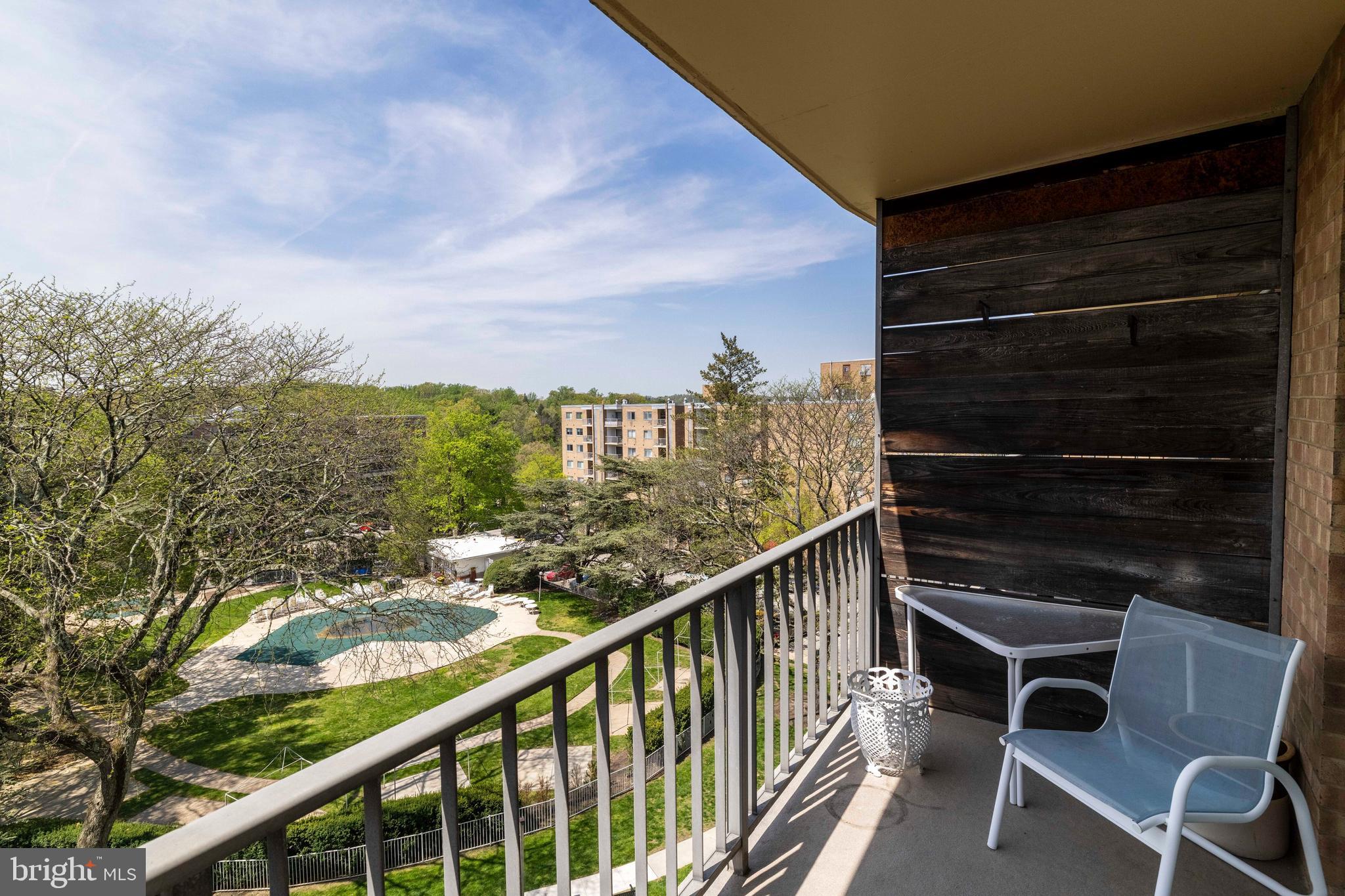 JENKINTOWN - Residential