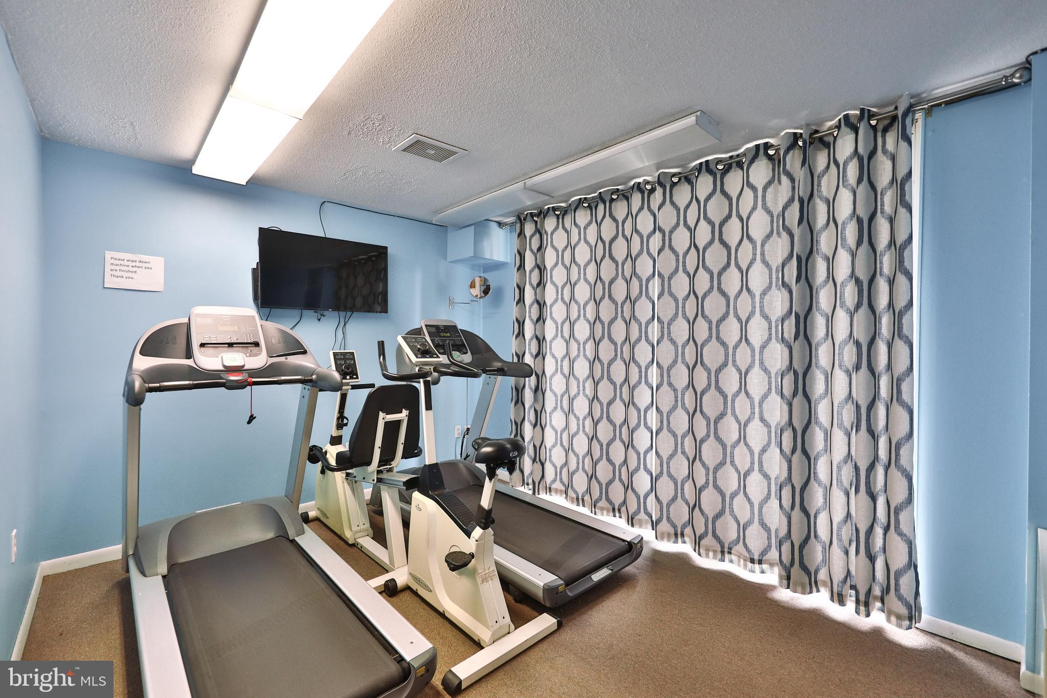 JENKINTOWN - Residential