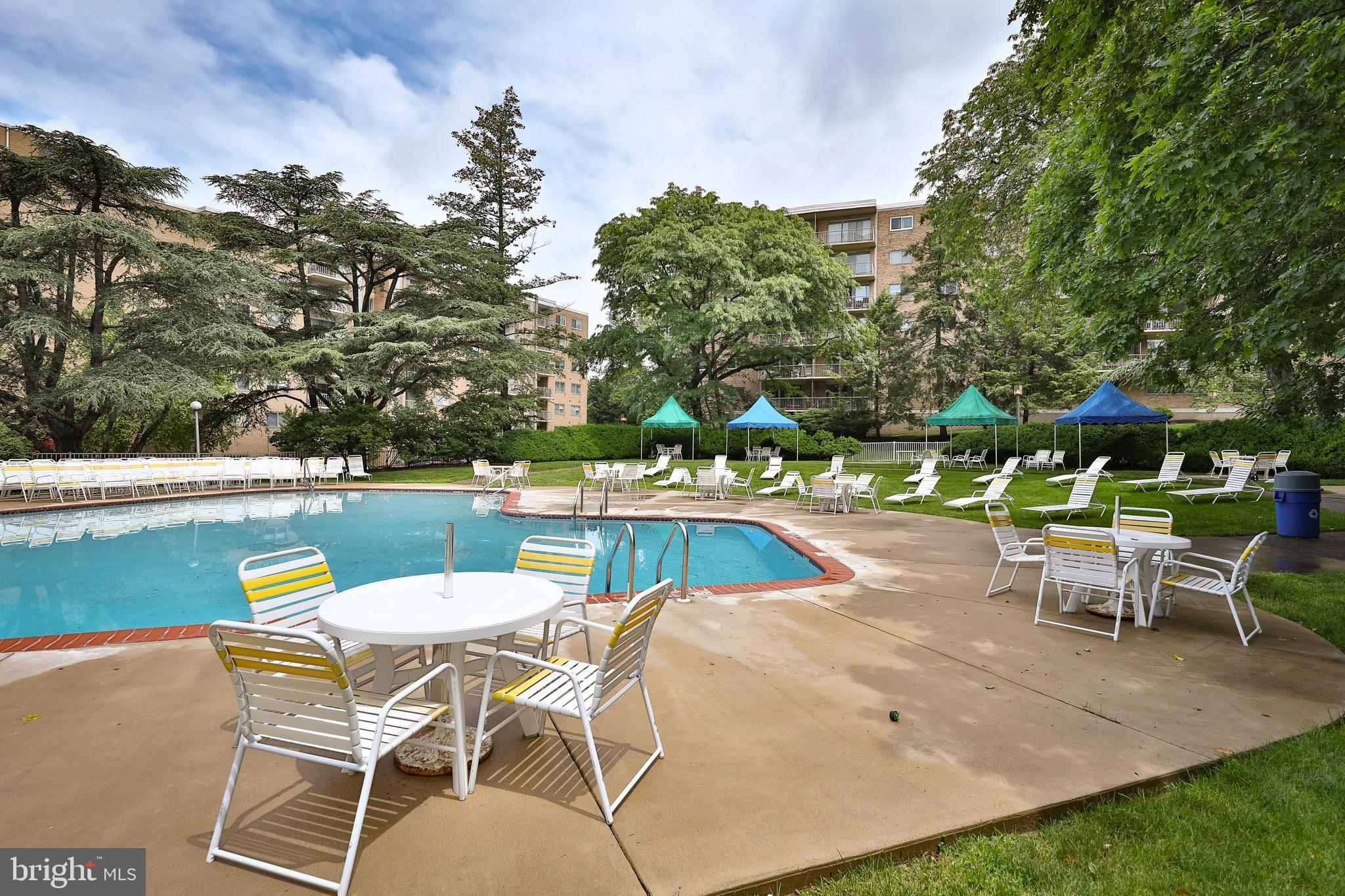 JENKINTOWN - Residential