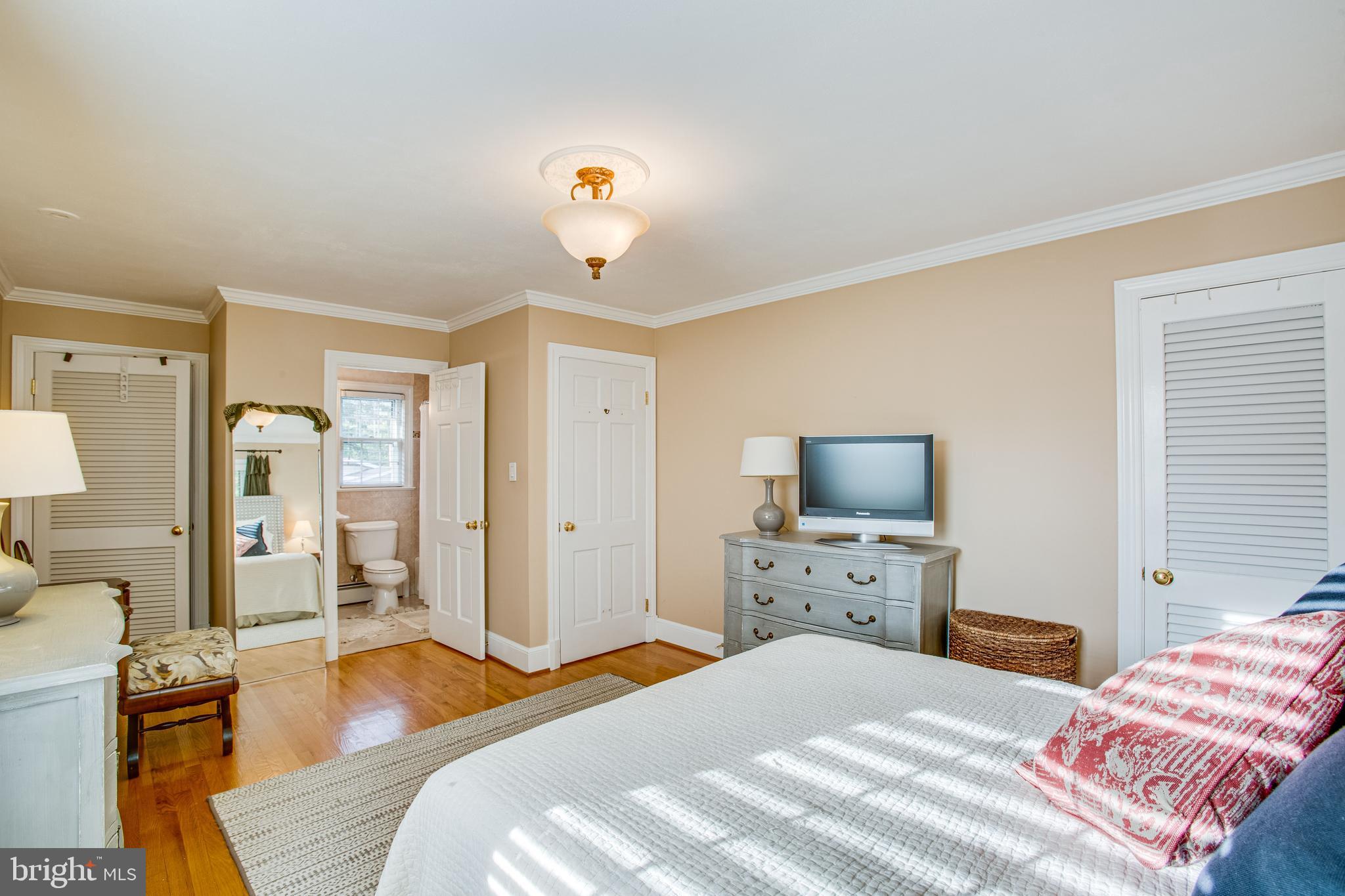 COLLEGE HEIGHTS - Residential