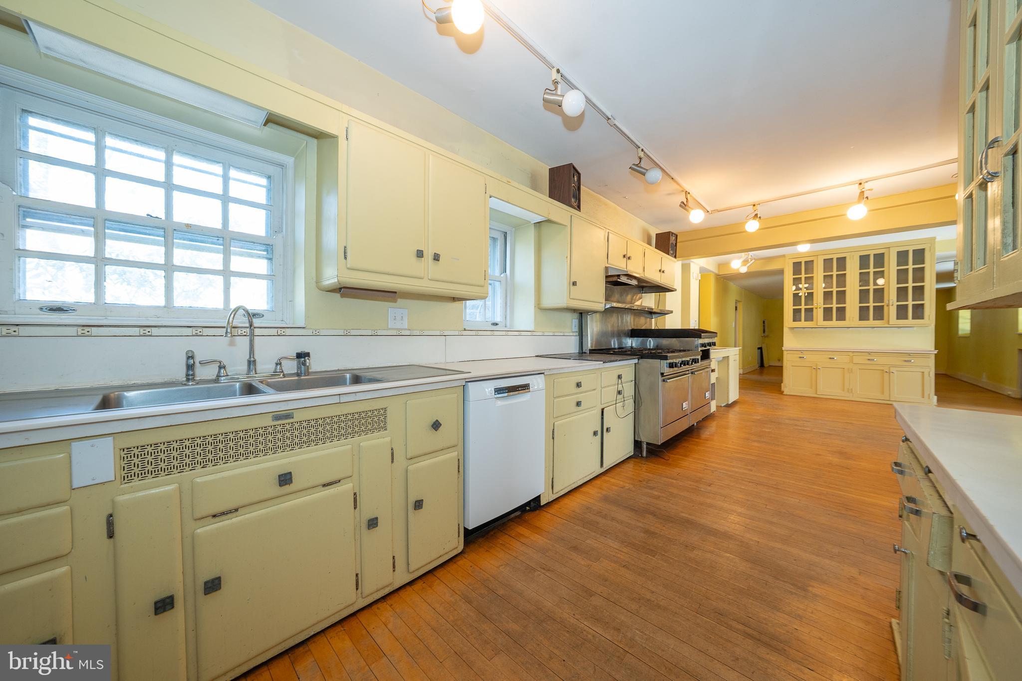 MERION - Residential