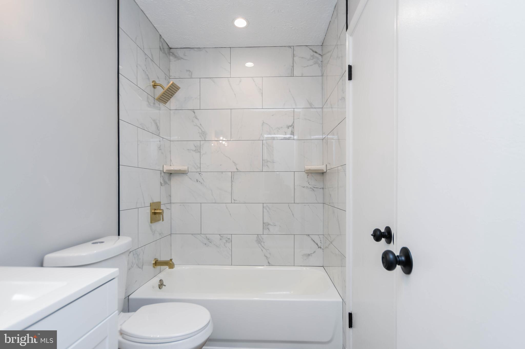 ST CHARLES LANCASTER - Residential